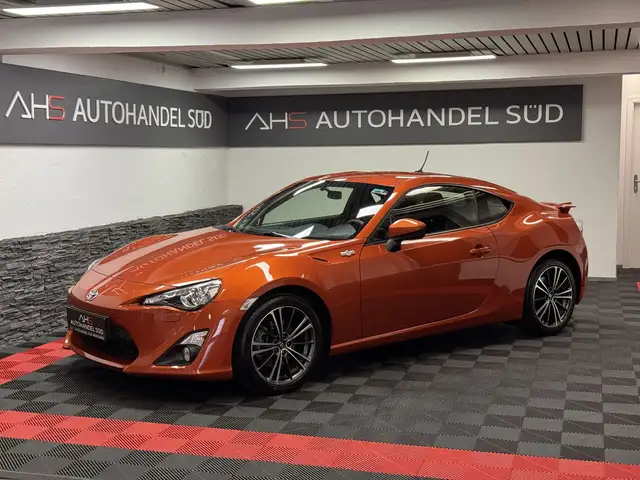 Toyota GT86 AUTOMATIK*1.HD* 48 TKM*NAVIGATION*