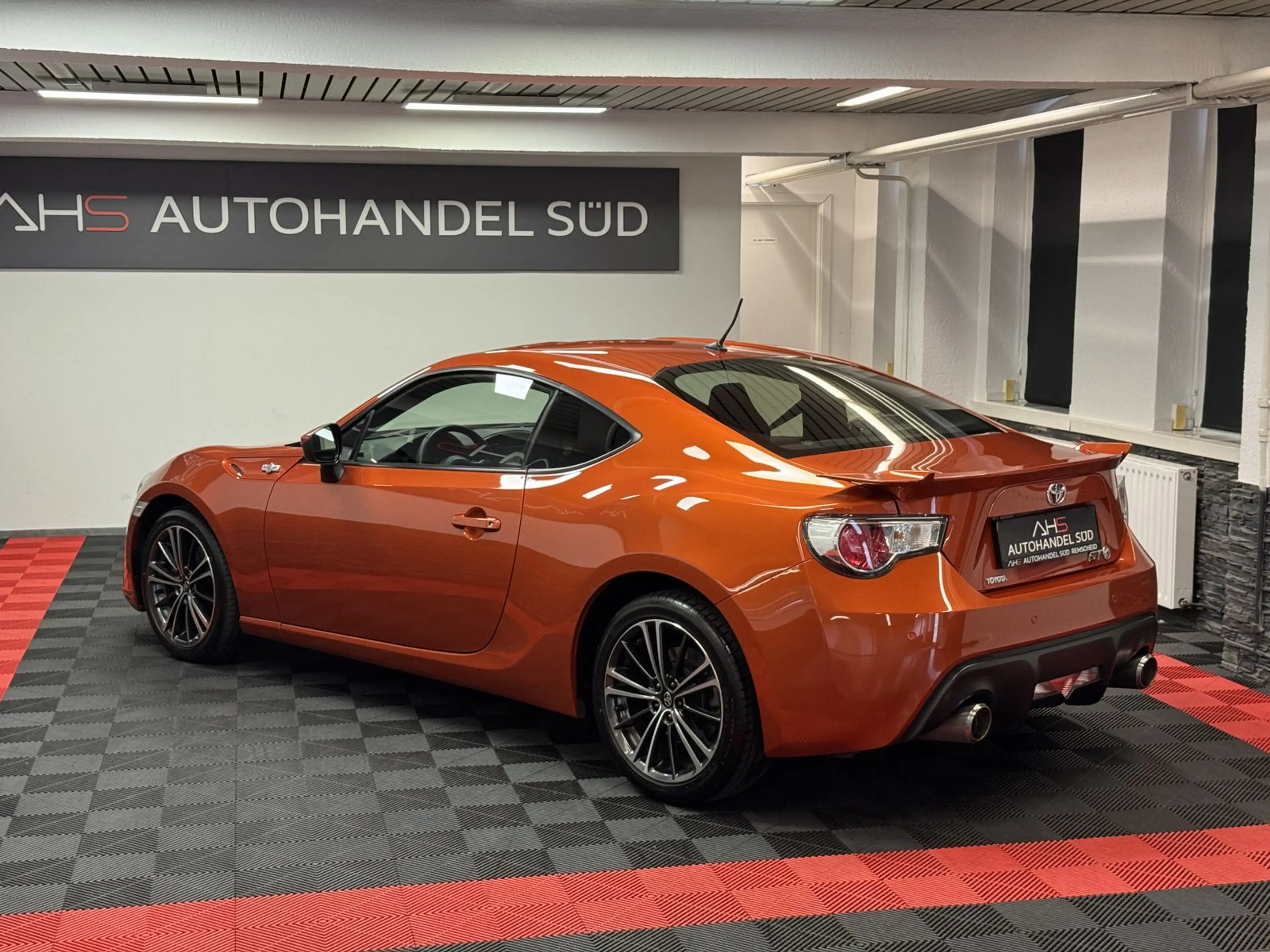 Toyota GT86 AUTOMATIK*1.HD* 48 TKM*NAVIGATION* — photo 5