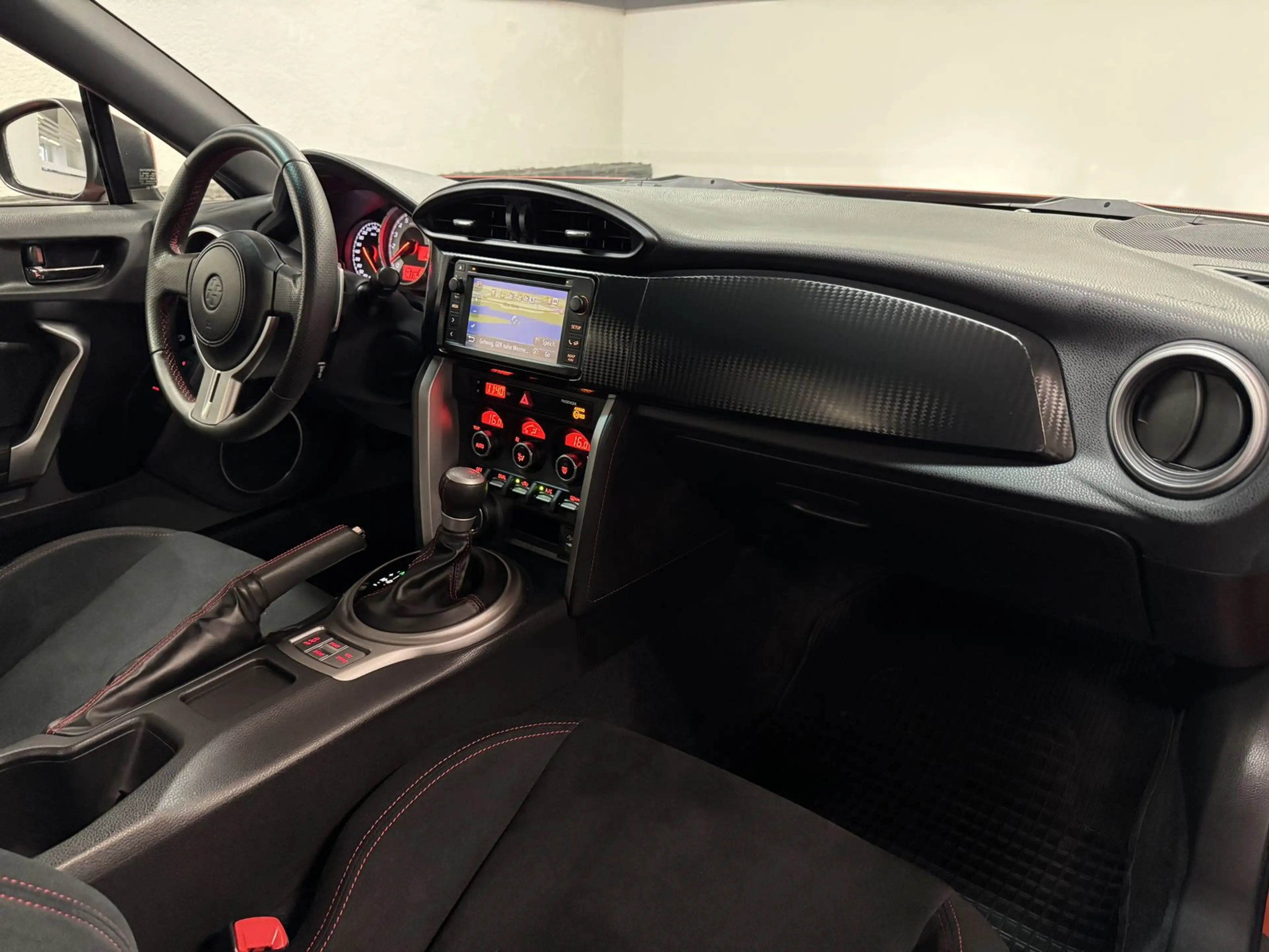 Toyota GT86 AUTOMATIK*1.HD* 48 TKM*NAVIGATION* — photo 8