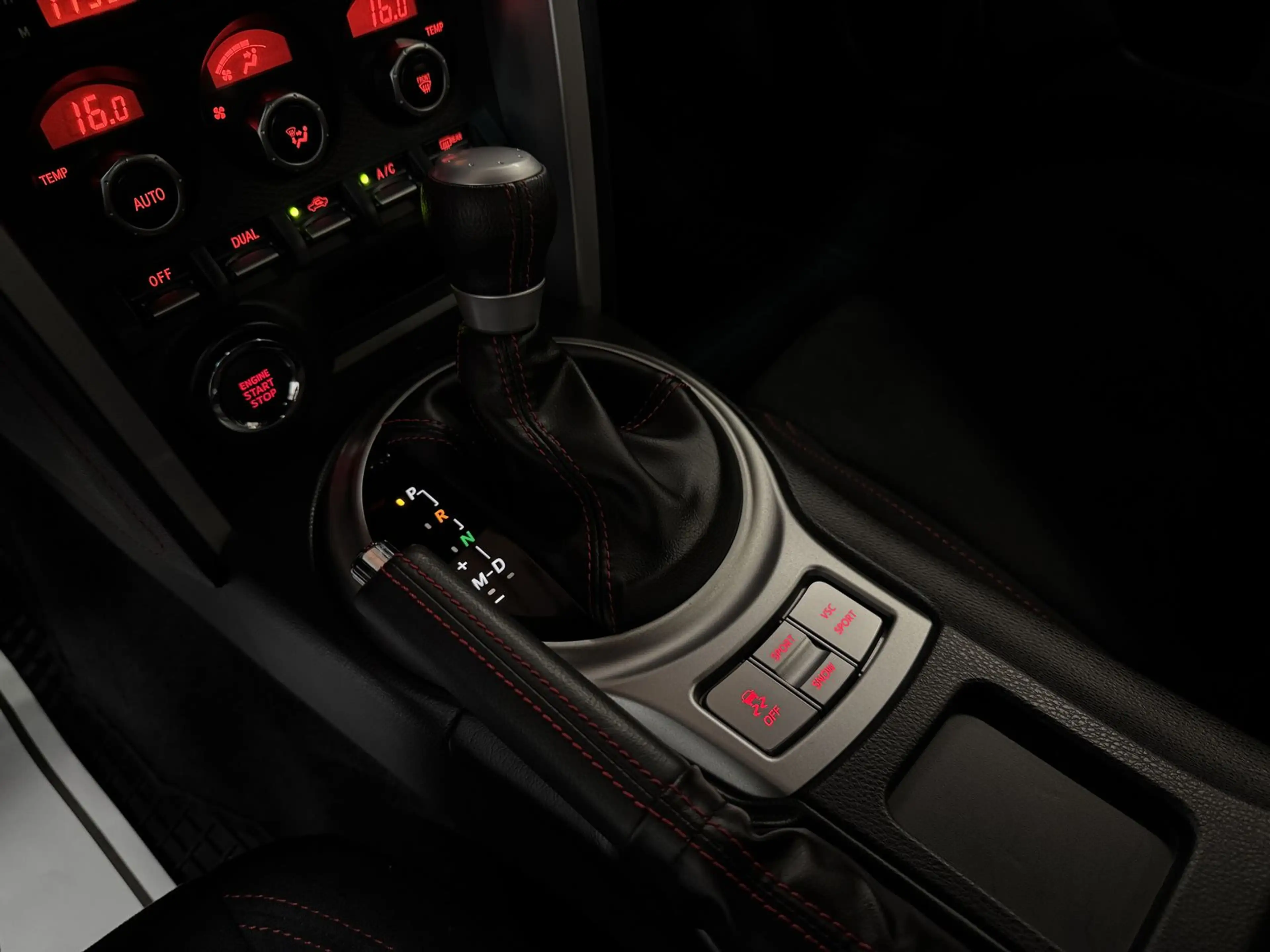 Toyota GT86 AUTOMATIK*1.HD* 48 TKM*NAVIGATION* — photo 13