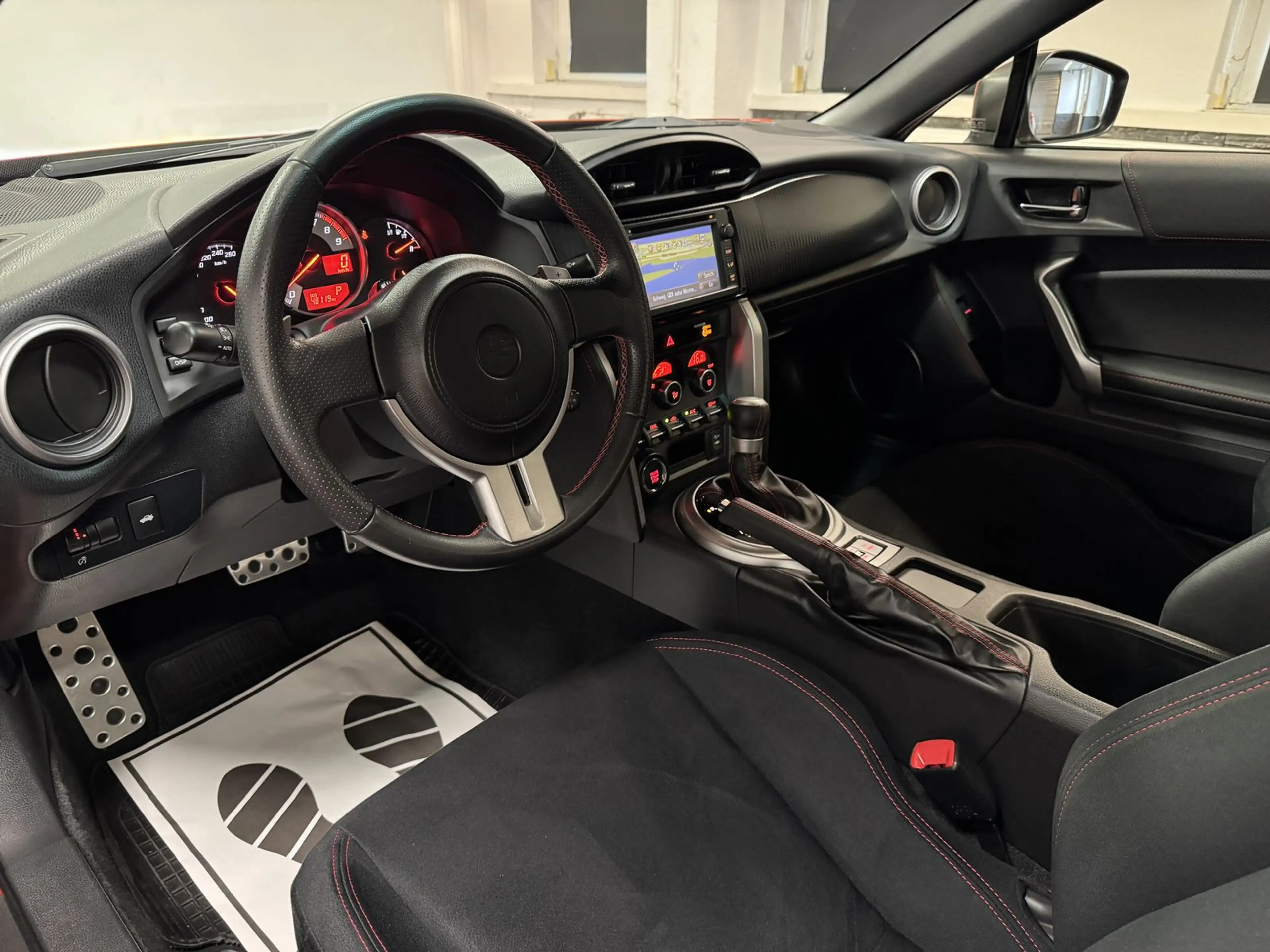 Toyota GT86 AUTOMATIK*1.HD* 48 TKM*NAVIGATION* — photo 7