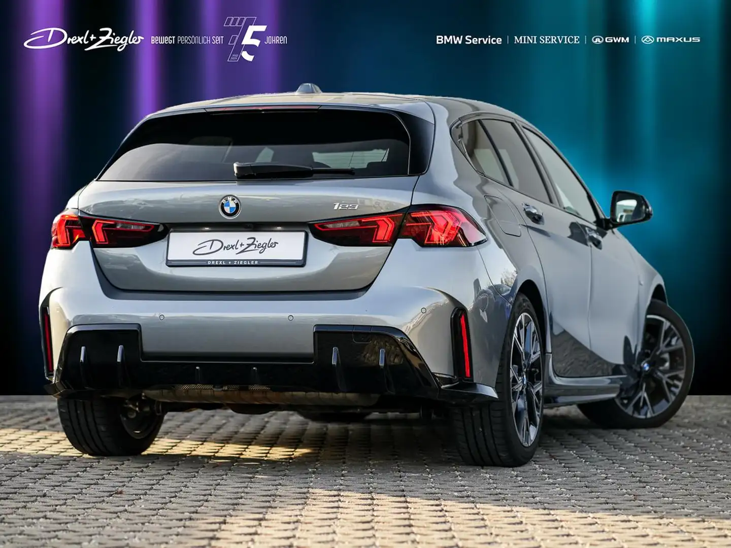 BMW 123 xDrive M-Sport AHK PANO ACC AdLED Aktiv H&K Szary - 2