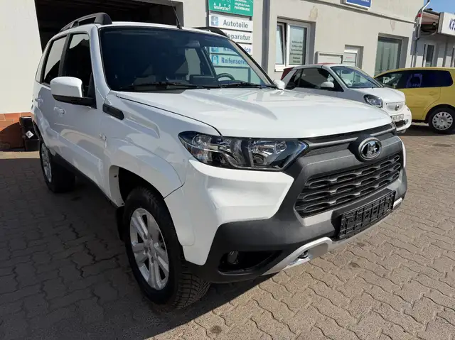 Lada Niva Niva Travel Tüv Neu Klima Sitzheizung Kamera