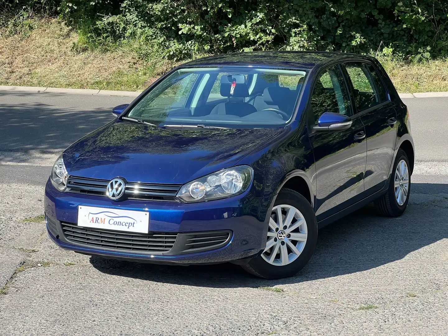 Volkswagen Golf 1.2 TSI Essence 2010 GARANTIE 12 Mois - 1