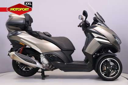 Peugeot Metropolis 400 SW
