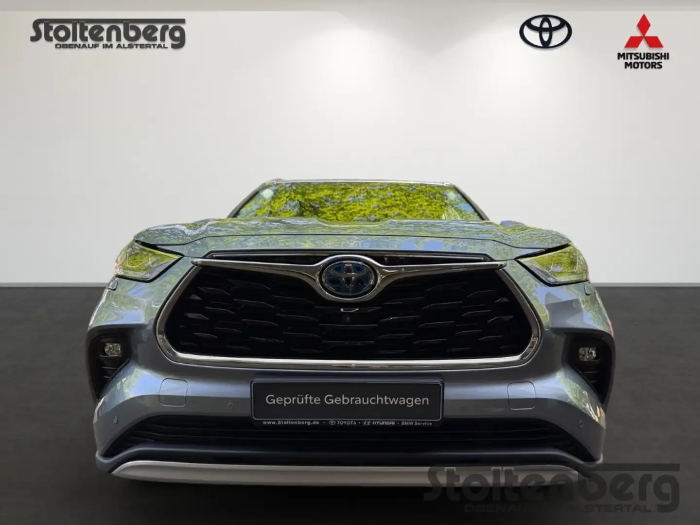 Toyota Highlander Hybrid Luxury 2.5 7-Sitzer Kék - 2