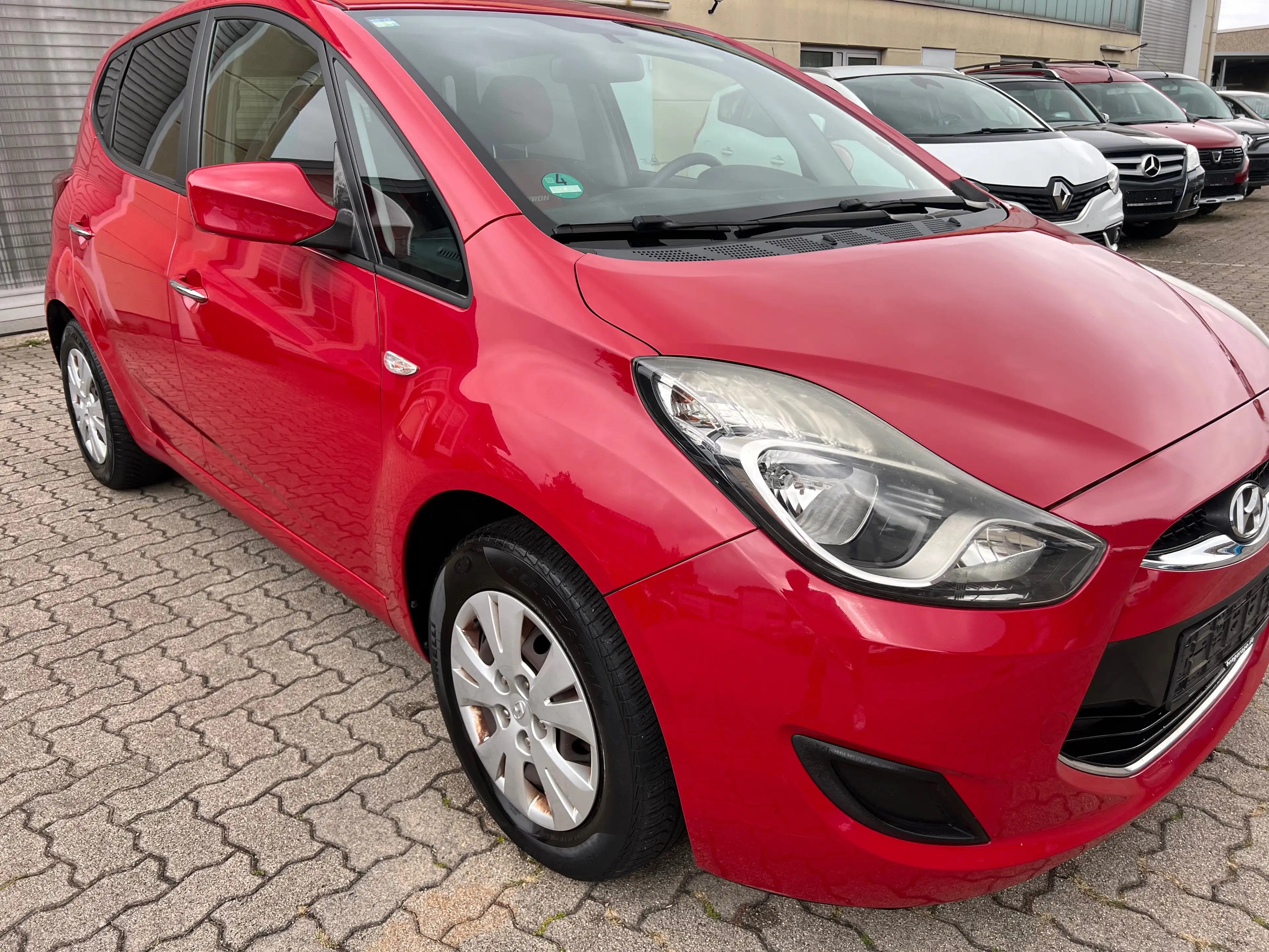 Hyundai iX20 FIFA world Cup Edition — photo 3