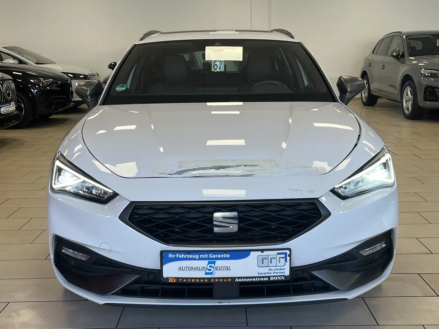 SEAT Leon eTSI FR-Line Navi*CarPlay*ACC*R-Cam*1H*Pano Blanco - 2