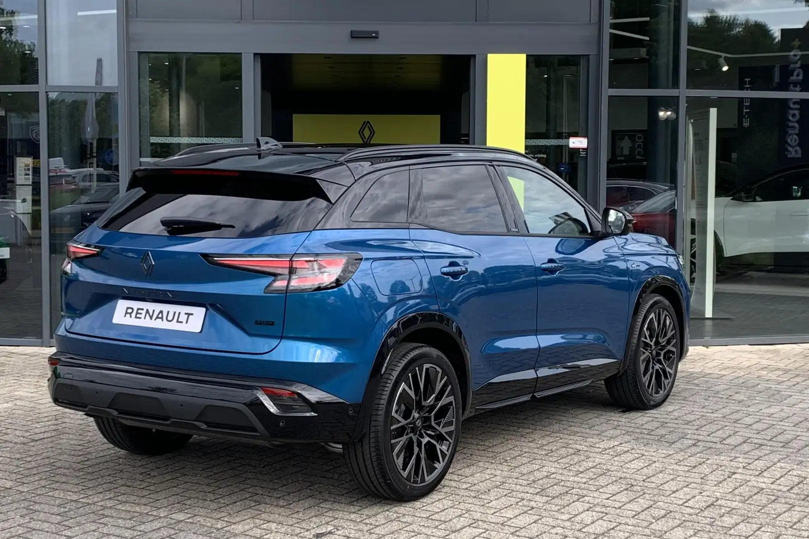 Renault Austral 1.2 E-Tech full hybrid 200 iconic esprit Alpine MO Blauw - 2