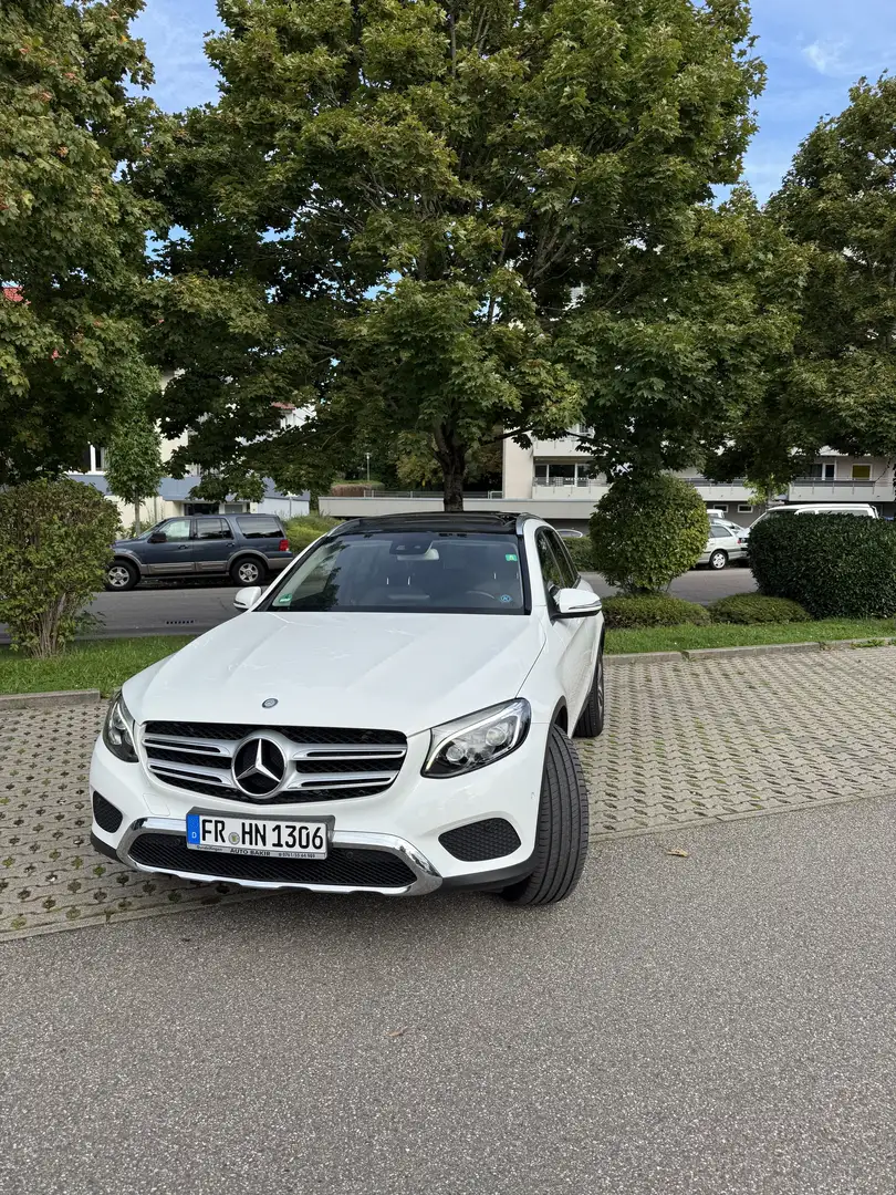 Mercedes-Benz GLC 220 GLC 220 d 4Matic amg line Weiß - 1