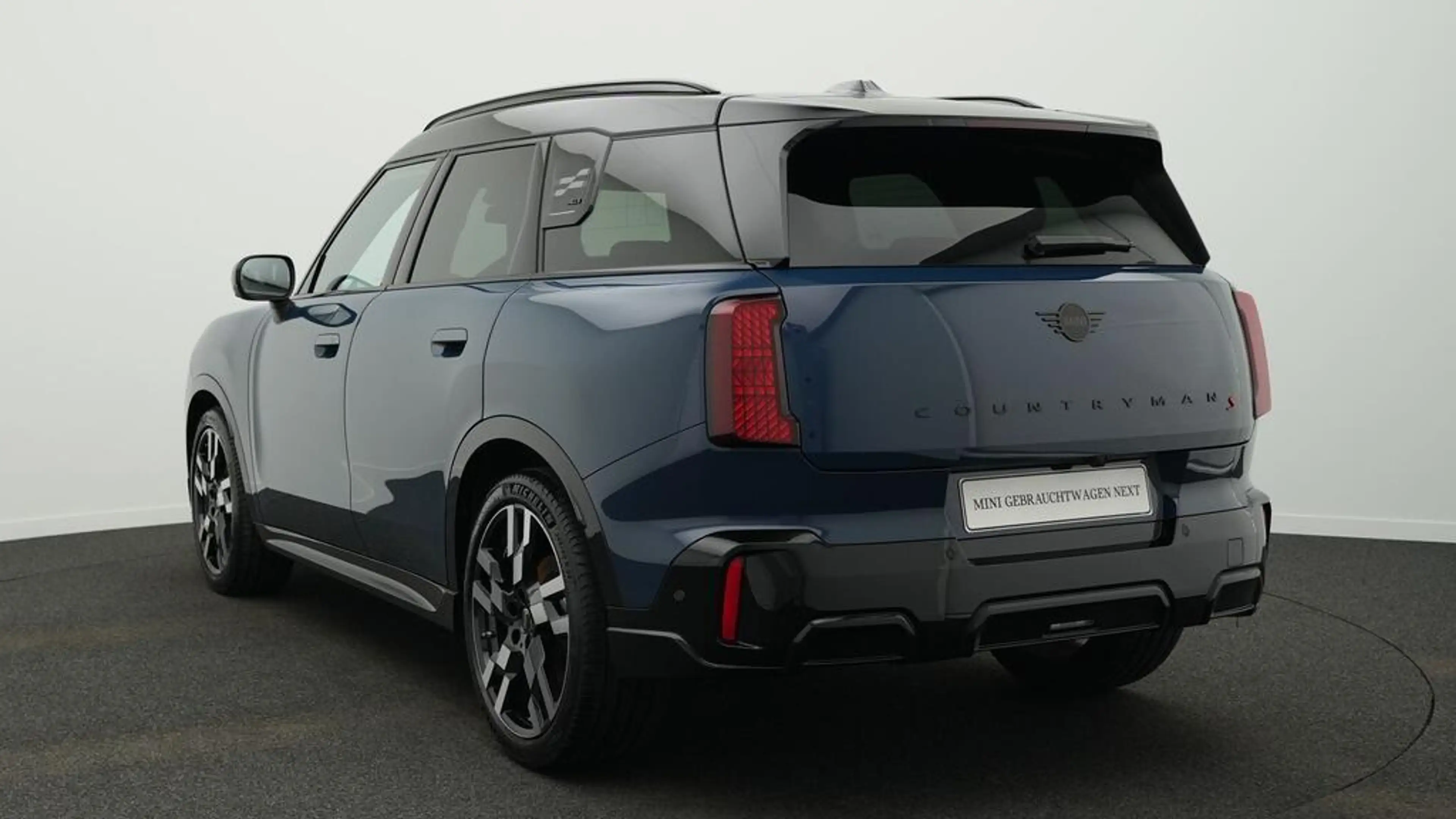 MINI Countryman S All4 John Cooper Works Trim — photo 6