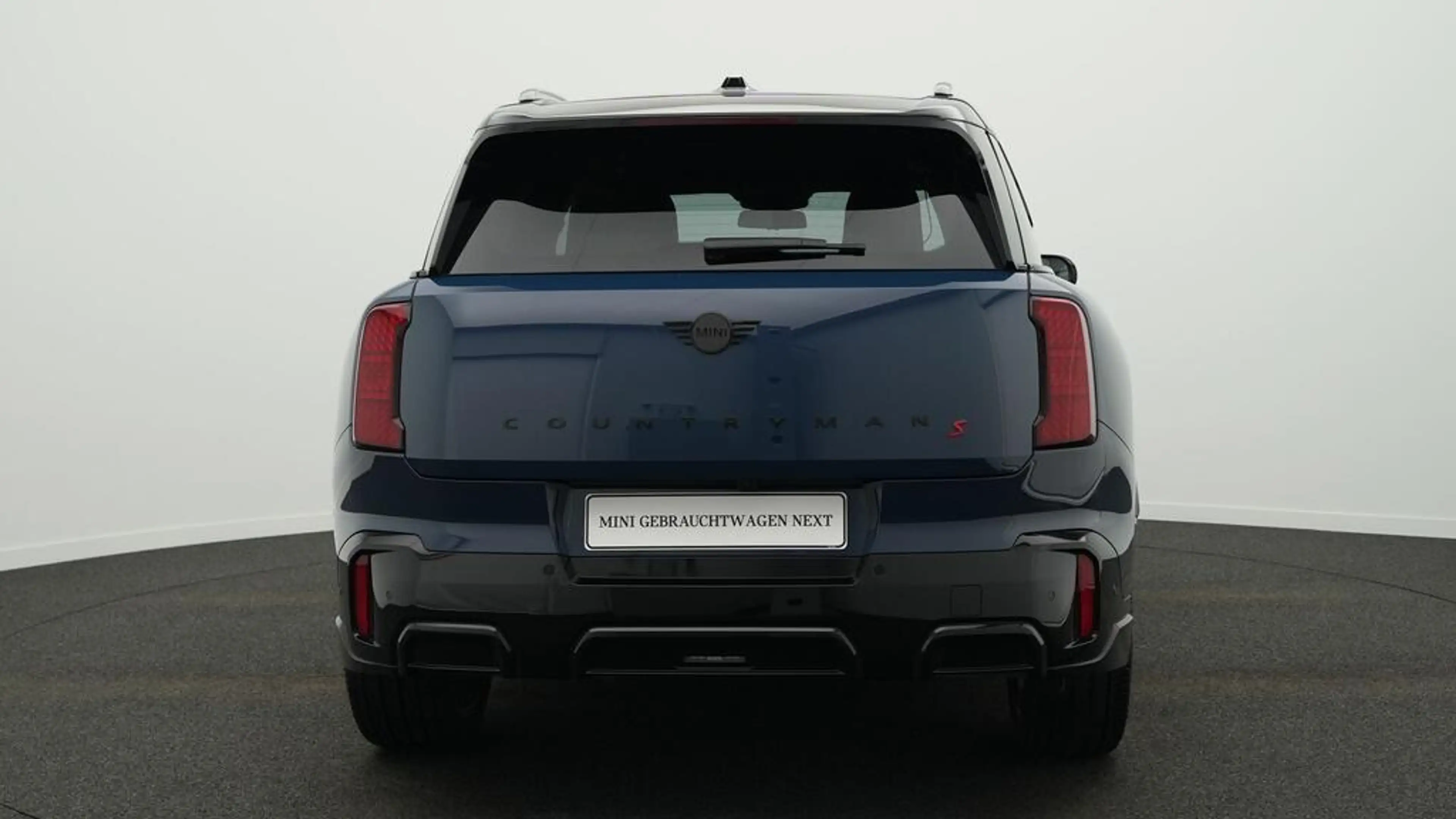 MINI Countryman S All4 John Cooper Works Trim — photo 23