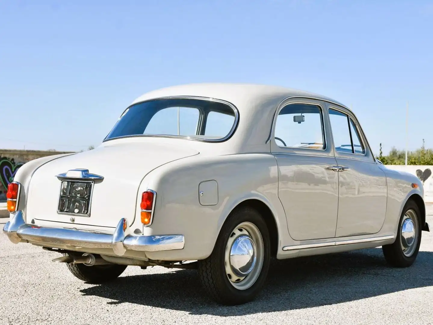Lancia Appia Series 2 A.S.I. Grigio - 2