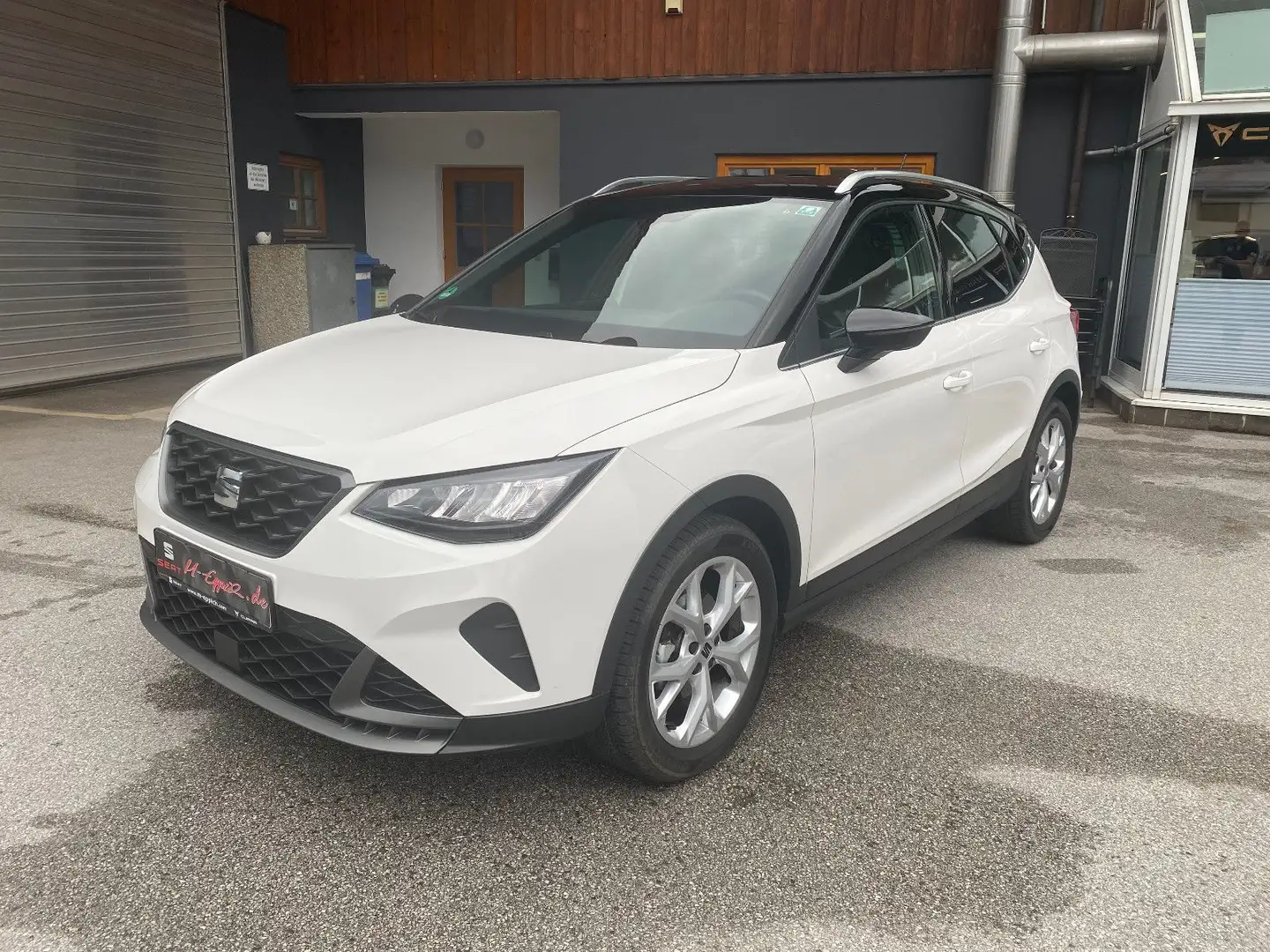 SEAT Arona FR +Navi+FullLink+Sitzheizung Blanc - 1
