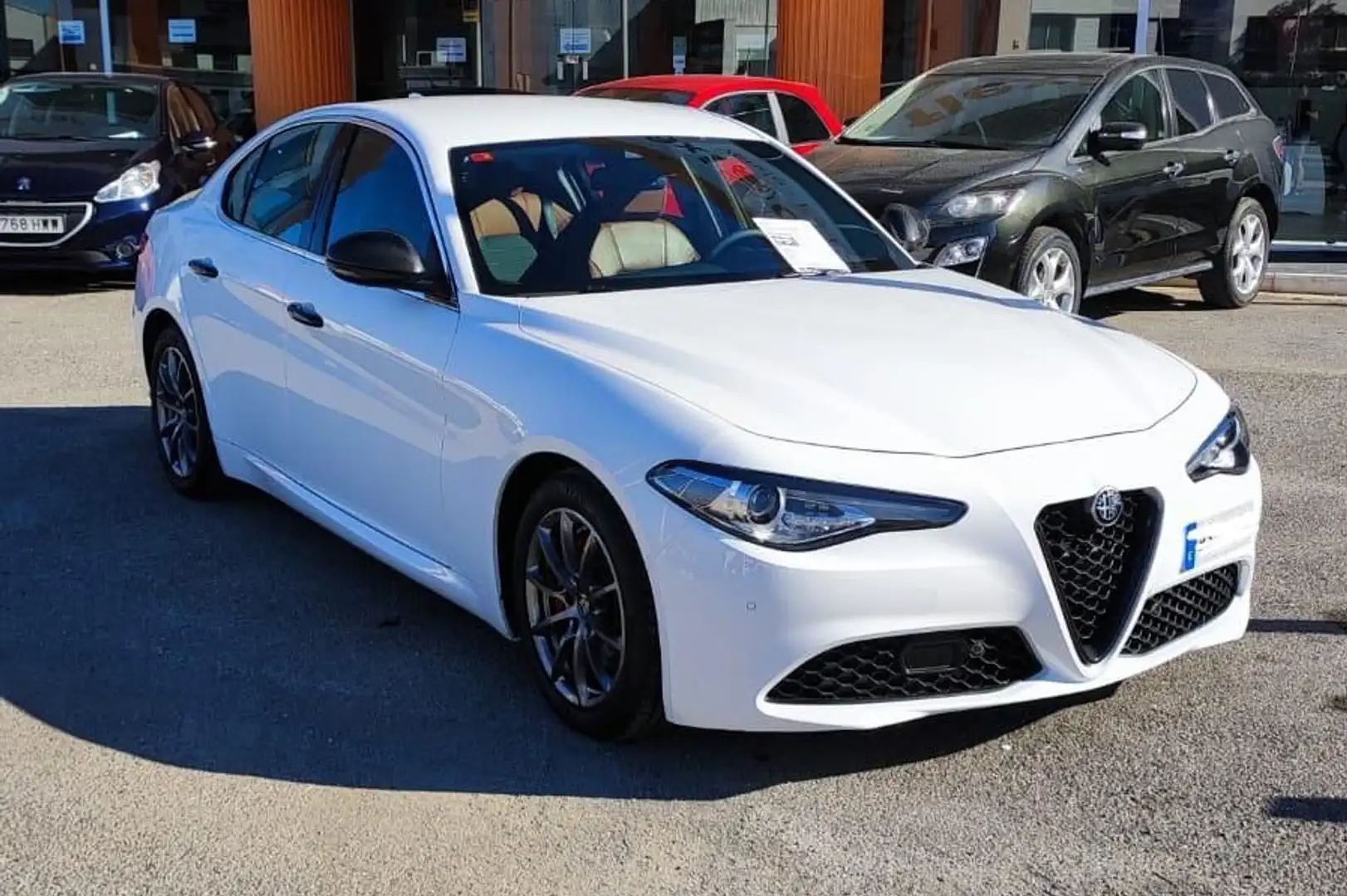 Alfa Romeo Giulia 2.0T Sprint 200 - 2