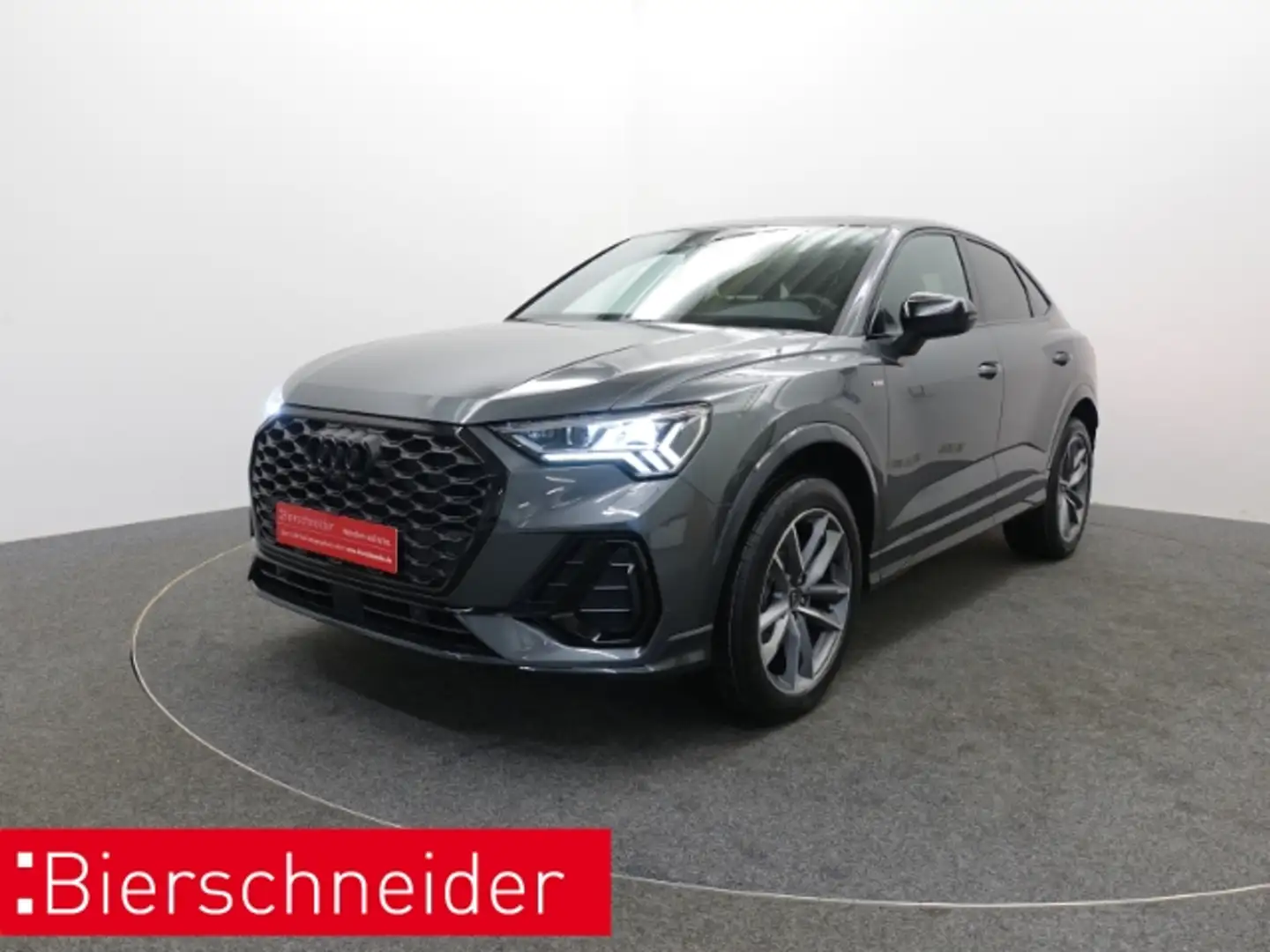 Audi Q3 Sportback S line 35 TFSI tronic PANO ASSISTENZ MAT Grau - 1