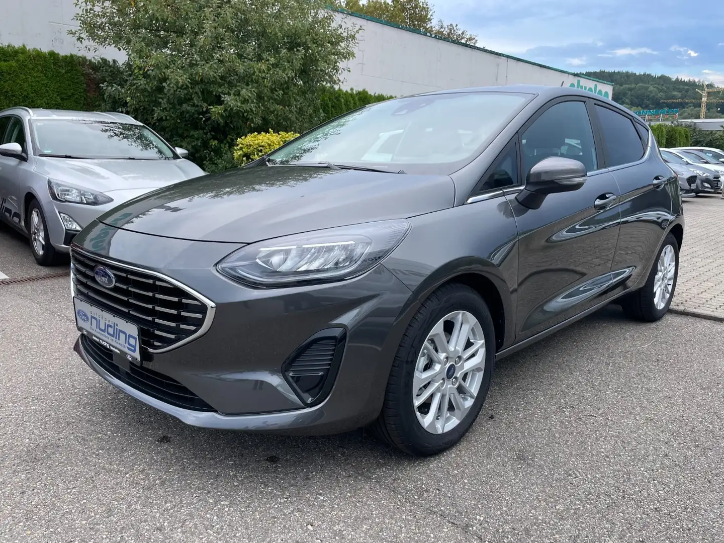Ford Fiesta 1.0 EcoBoost Titanium SHZ/ACC/PDC Grau - 2