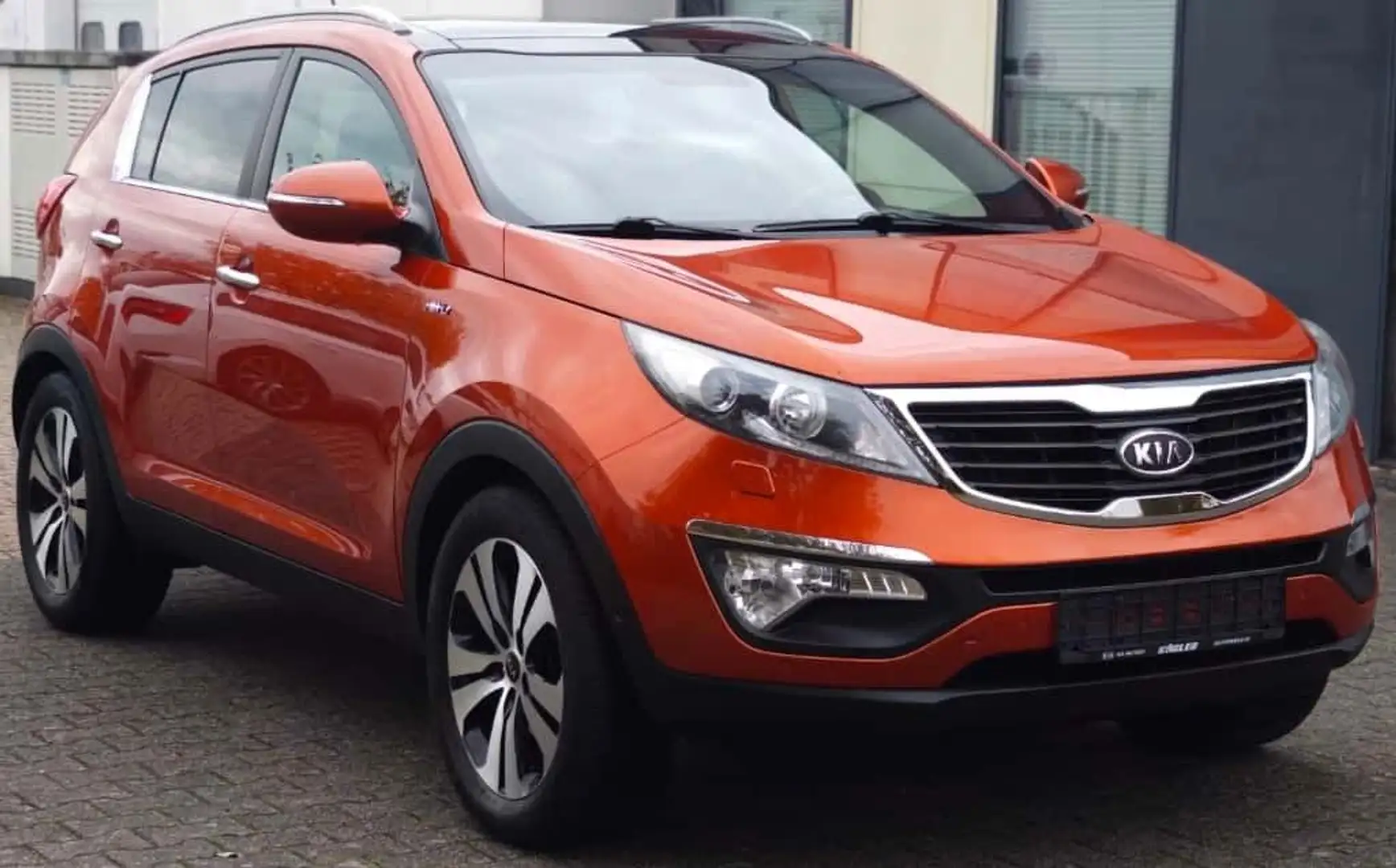 Kia Sportage 2.0 CRDi AWD 184 Spirit Orange - 2