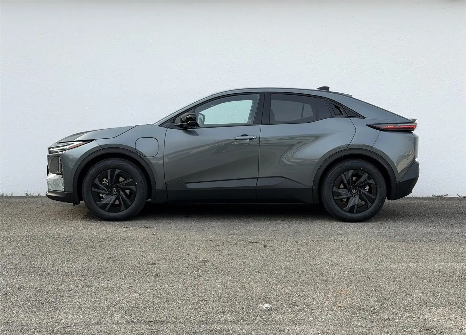 Toyota C-HR+ BEV 4x2 Teamplayer ECV *VERKAUFT* Grau - 2
