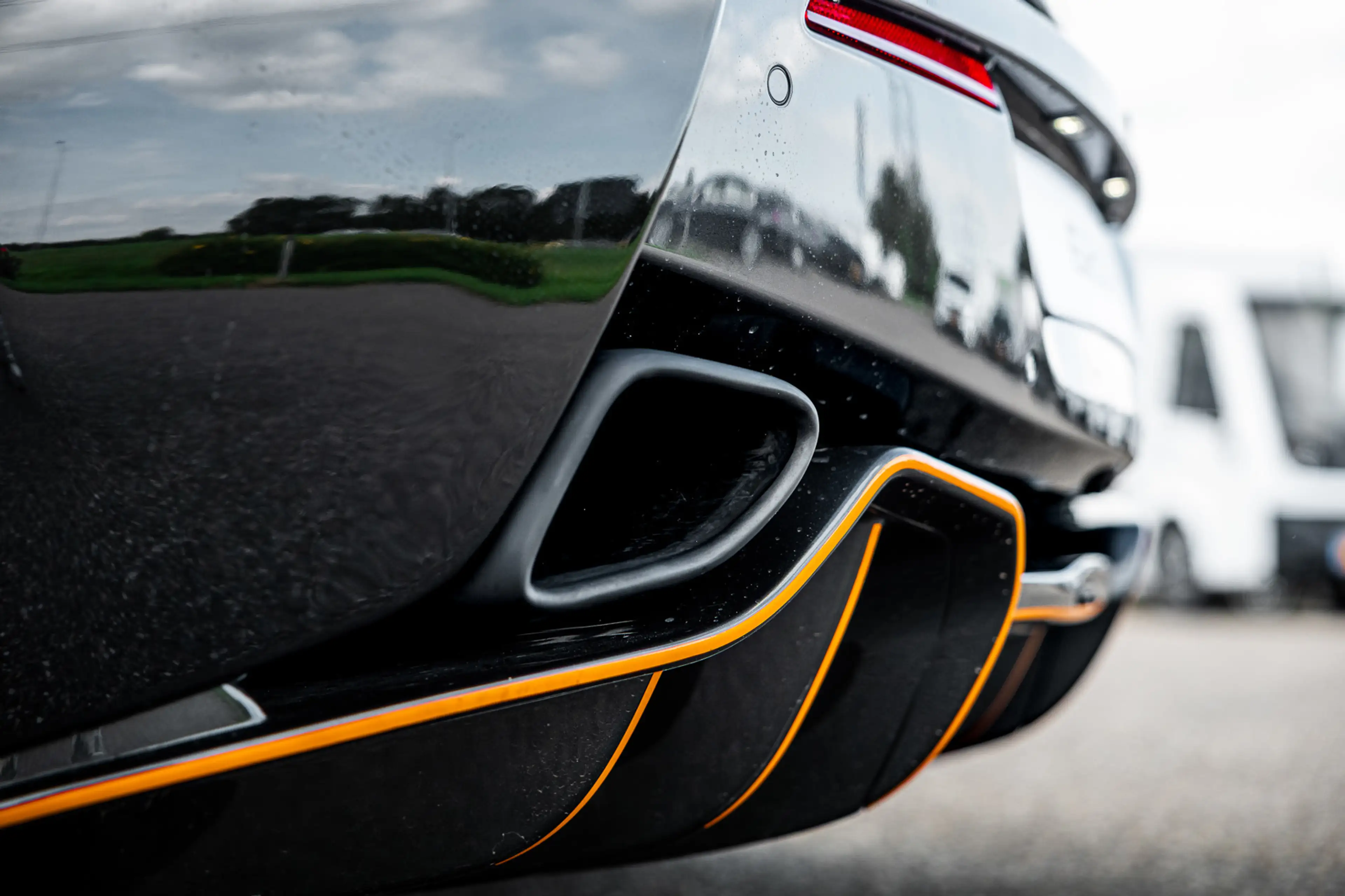 McLaren 620R 3.8 V8 / 1 of 225 / MSO R Pack / Bowers & Wilkins — photo 50