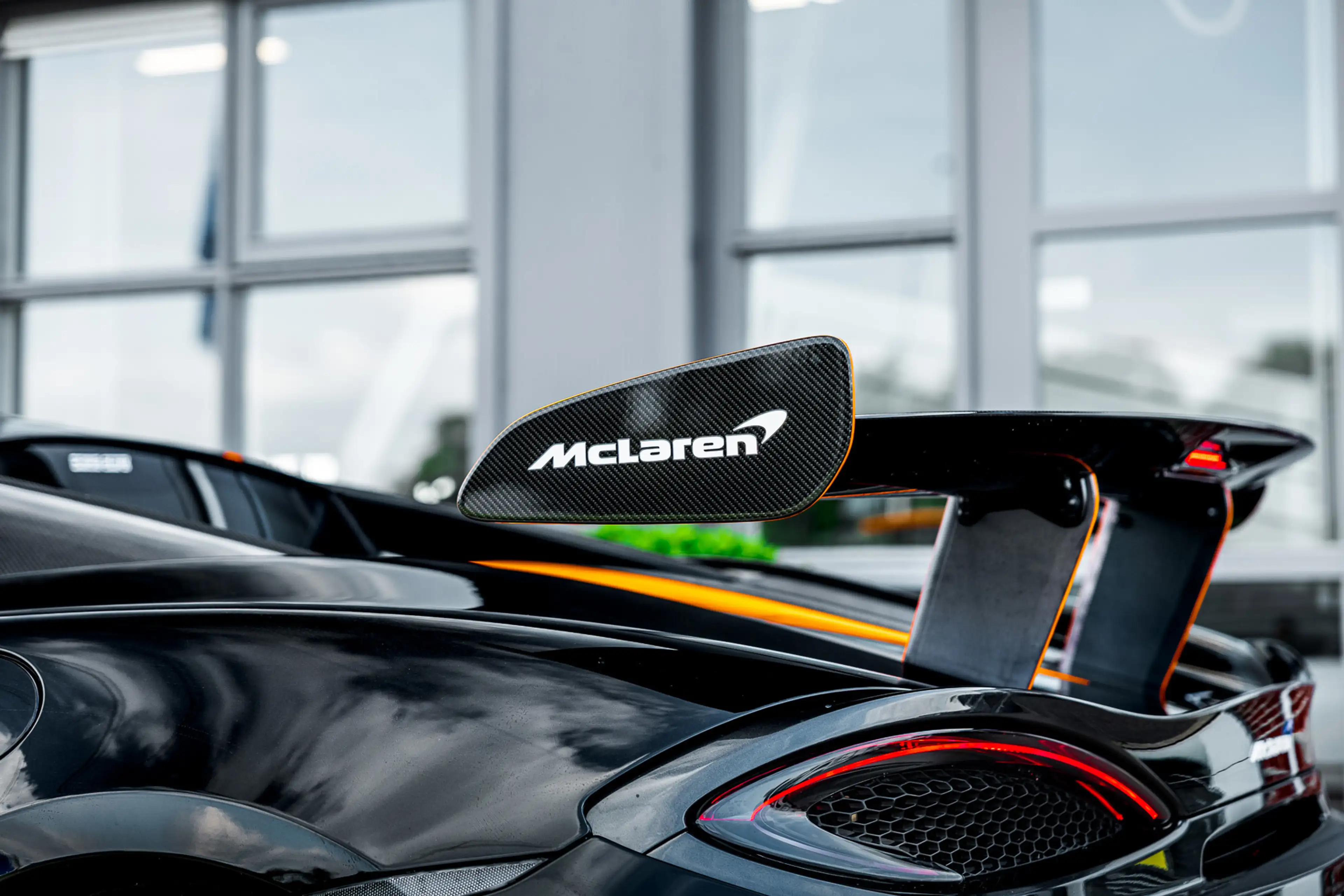 McLaren 620R 3.8 V8 / 1 of 225 / MSO R Pack / Bowers & Wilkins — photo 30