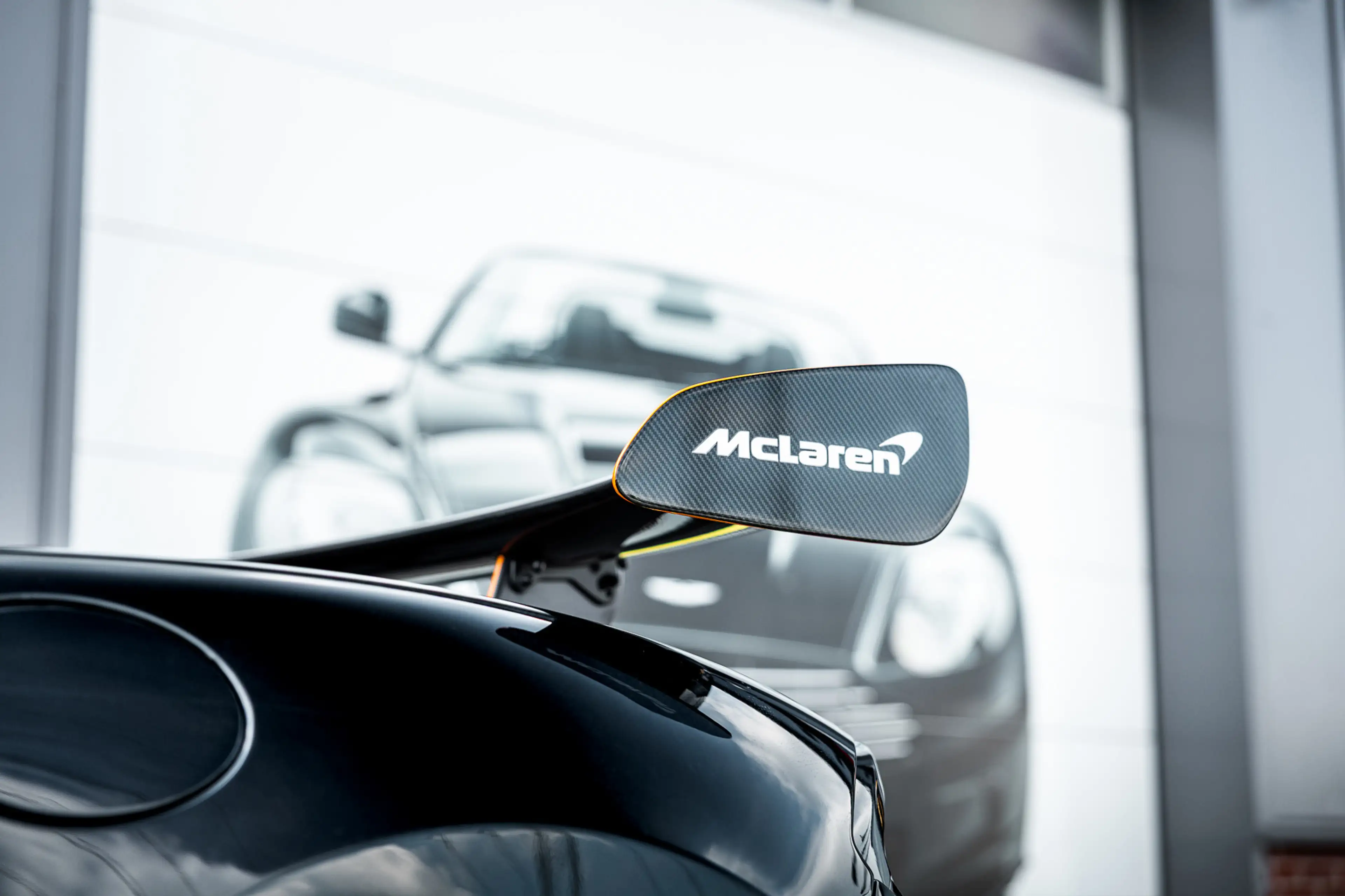 McLaren 620R 3.8 V8 / 1 of 225 / MSO R Pack / Bowers & Wilkins — photo 35