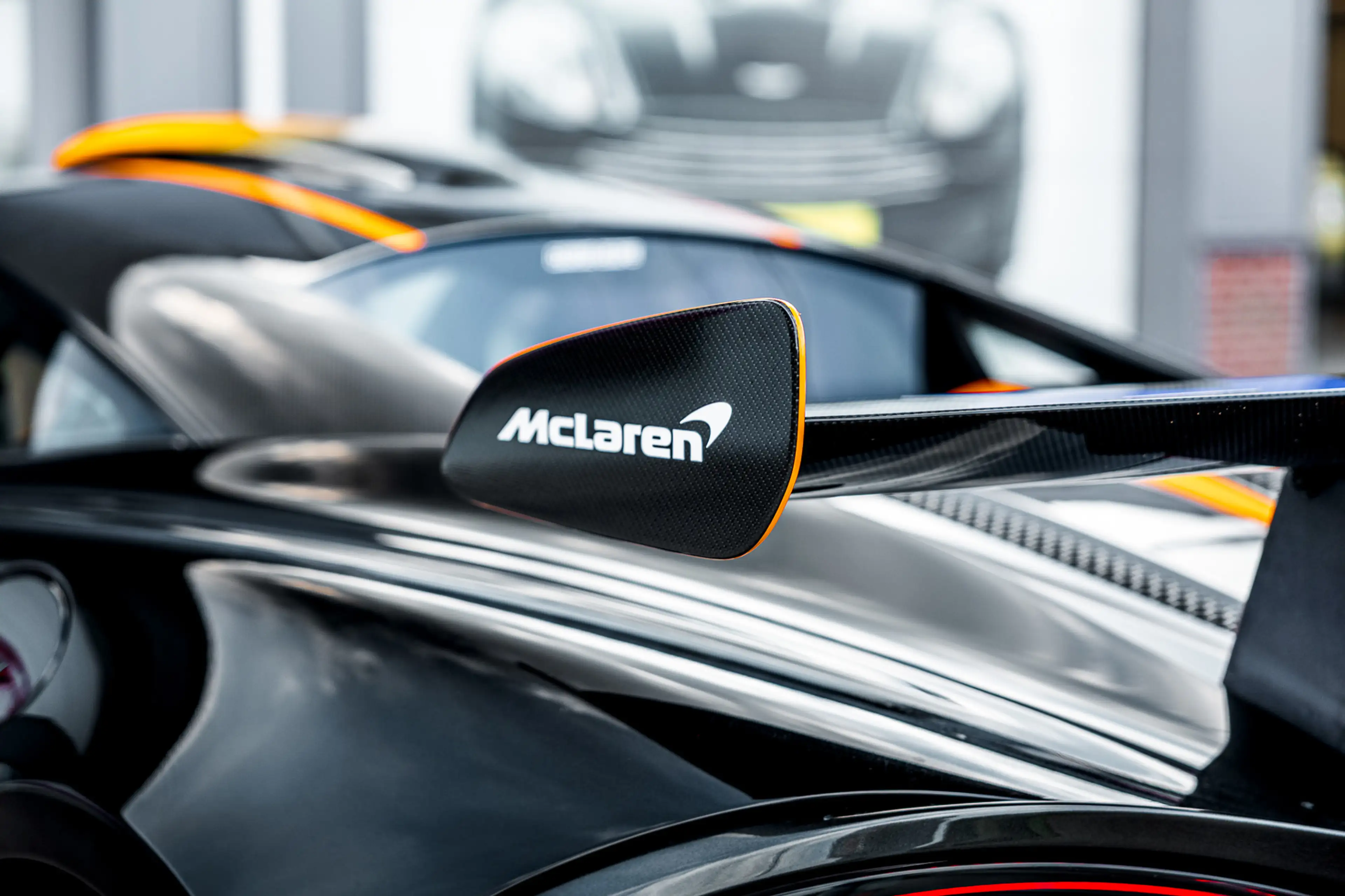 McLaren 620R 3.8 V8 / 1 of 225 / MSO R Pack / Bowers & Wilkins — photo 42