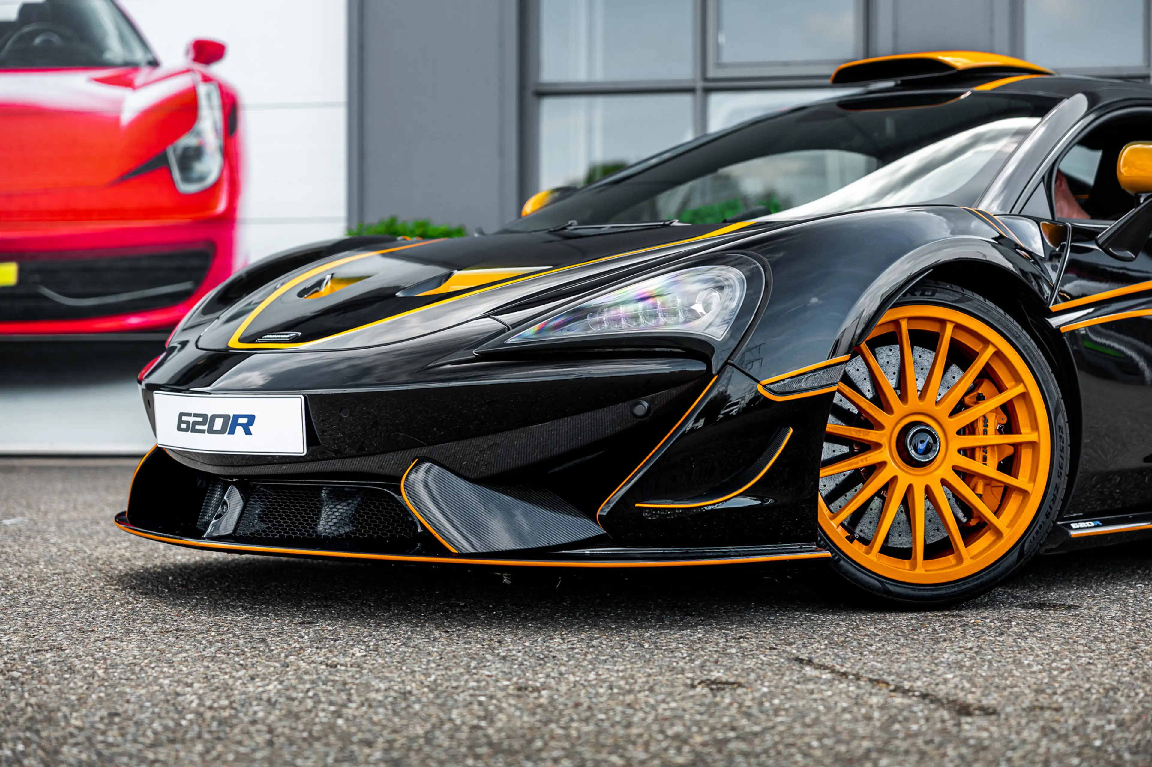 McLaren 620R 3.8 V8 / 1 of 225 / MSO R Pack / Bowers & Wilkins — photo 23