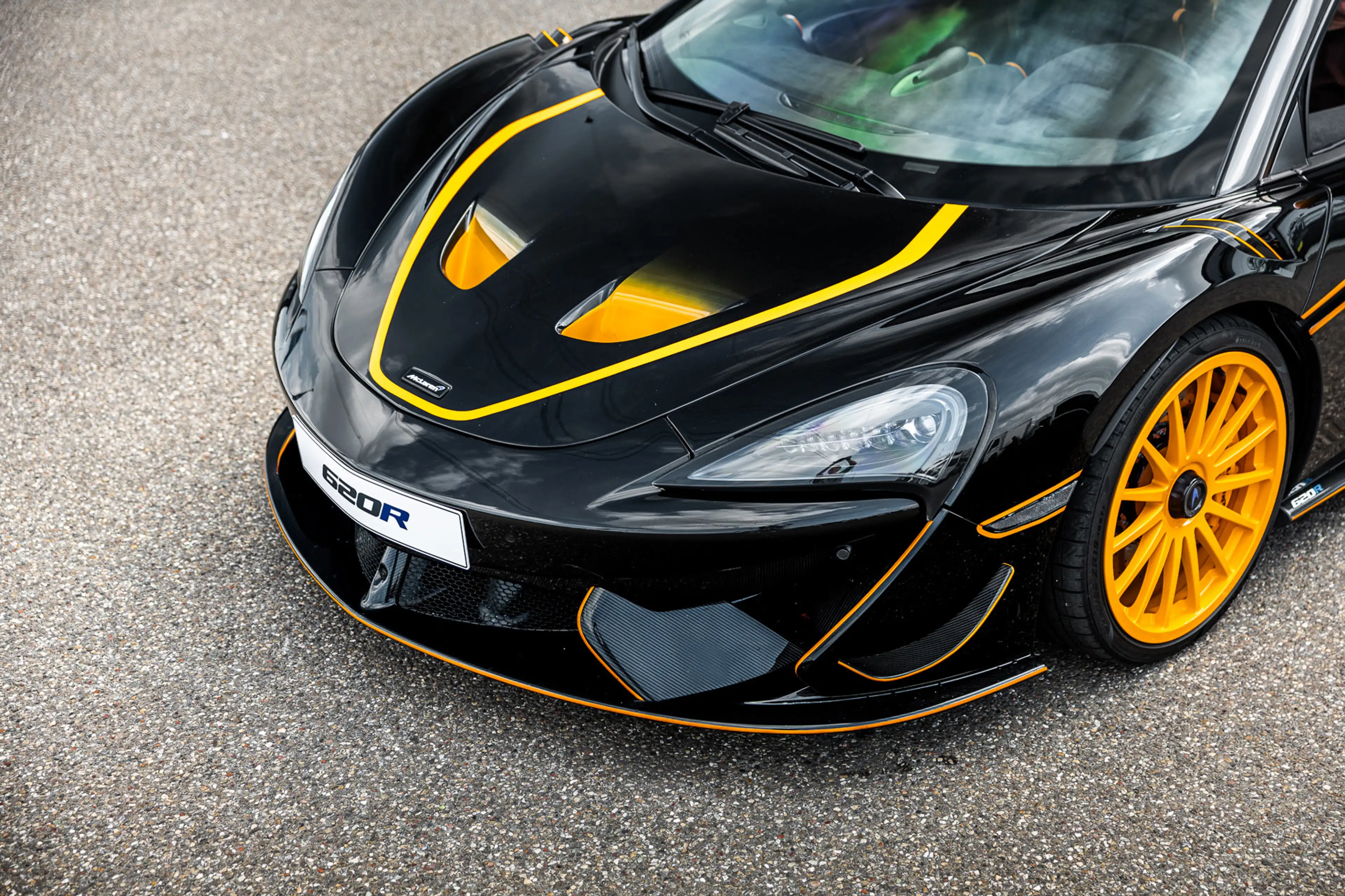 McLaren 620R 3.8 V8 / 1 of 225 / MSO R Pack / Bowers & Wilkins — photo 16