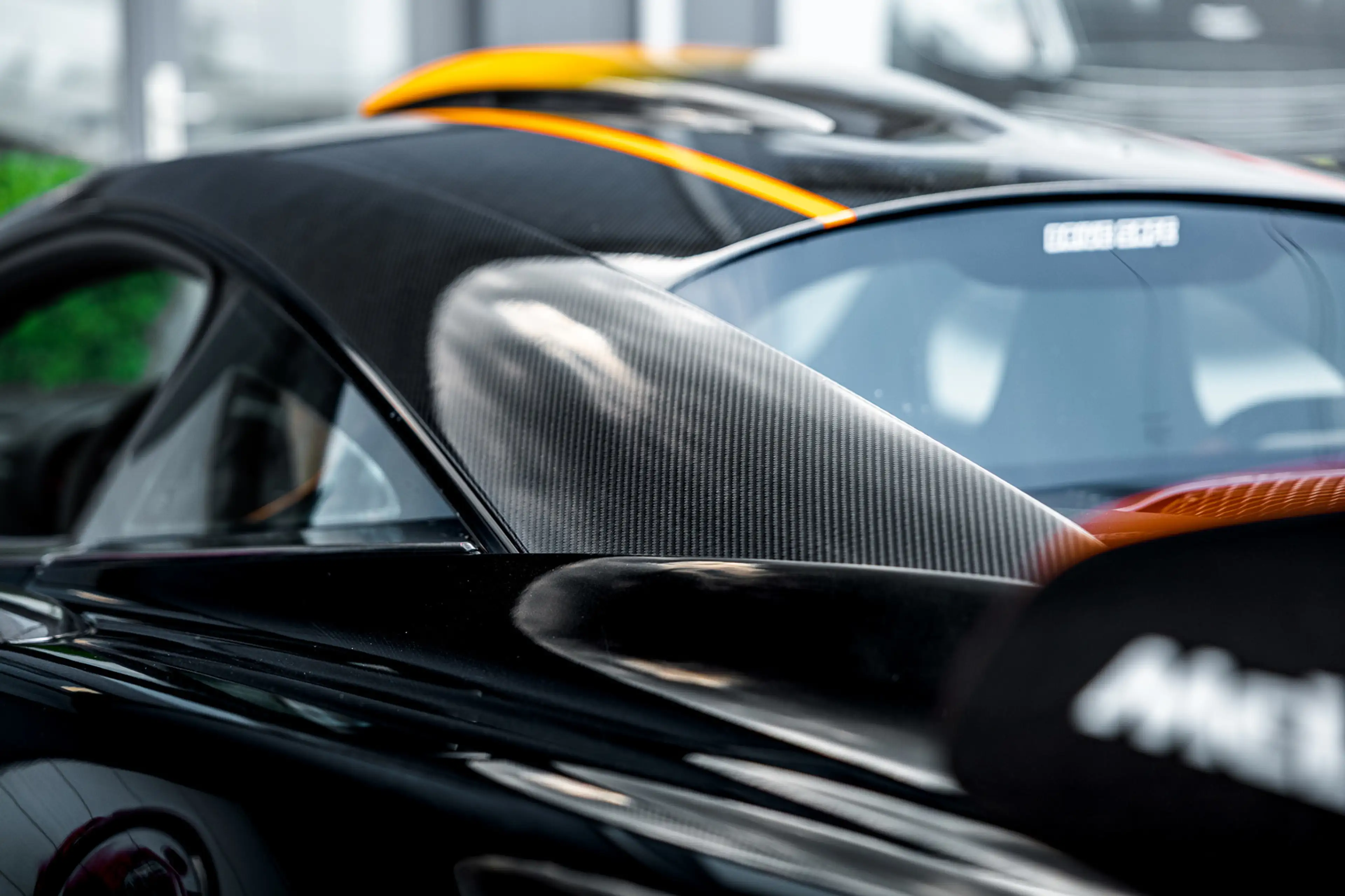 McLaren 620R 3.8 V8 / 1 of 225 / MSO R Pack / Bowers & Wilkins — photo 41