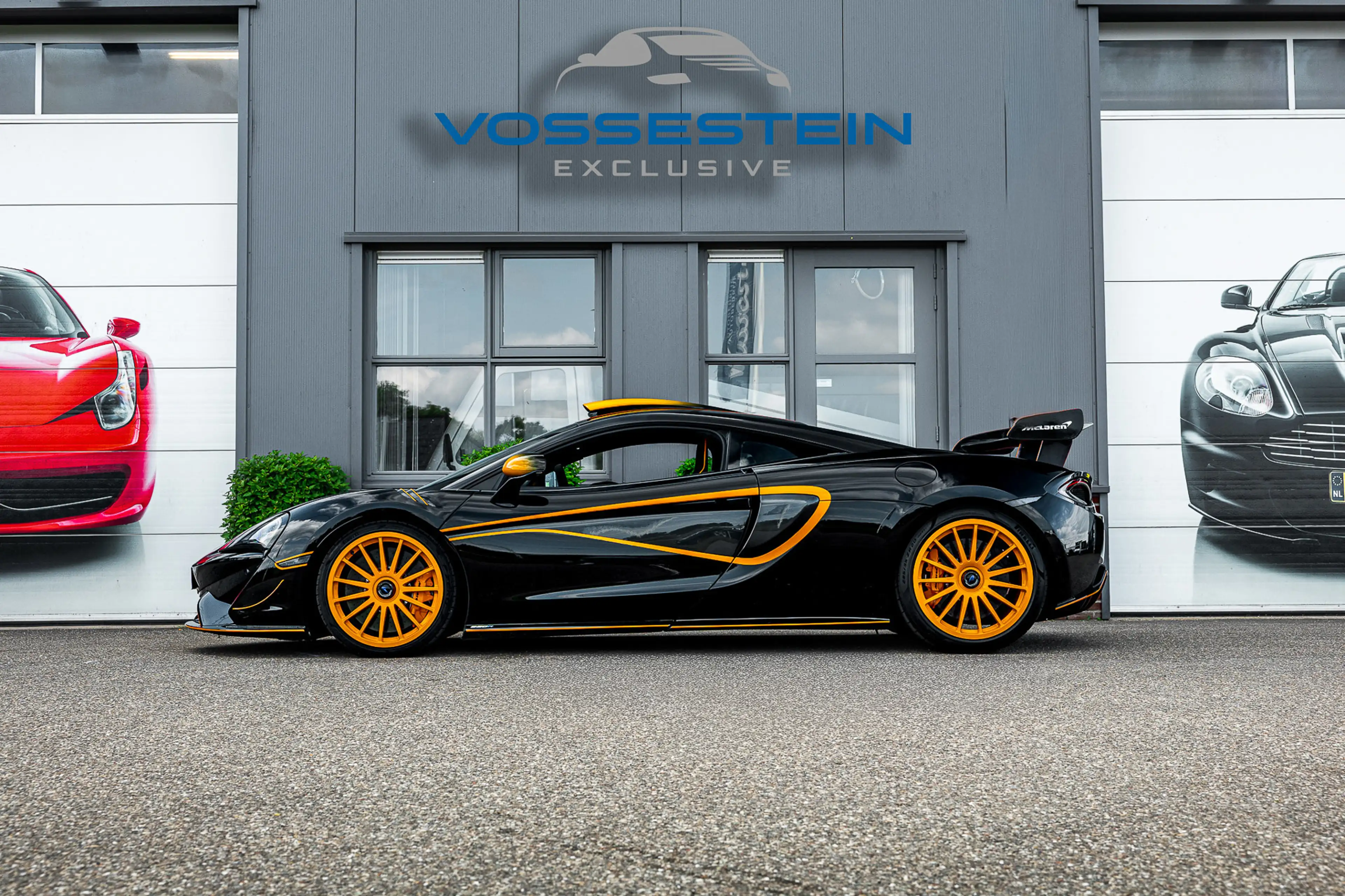 McLaren 620R 3.8 V8 / 1 of 225 / MSO R Pack / Bowers & Wilkins — photo 29