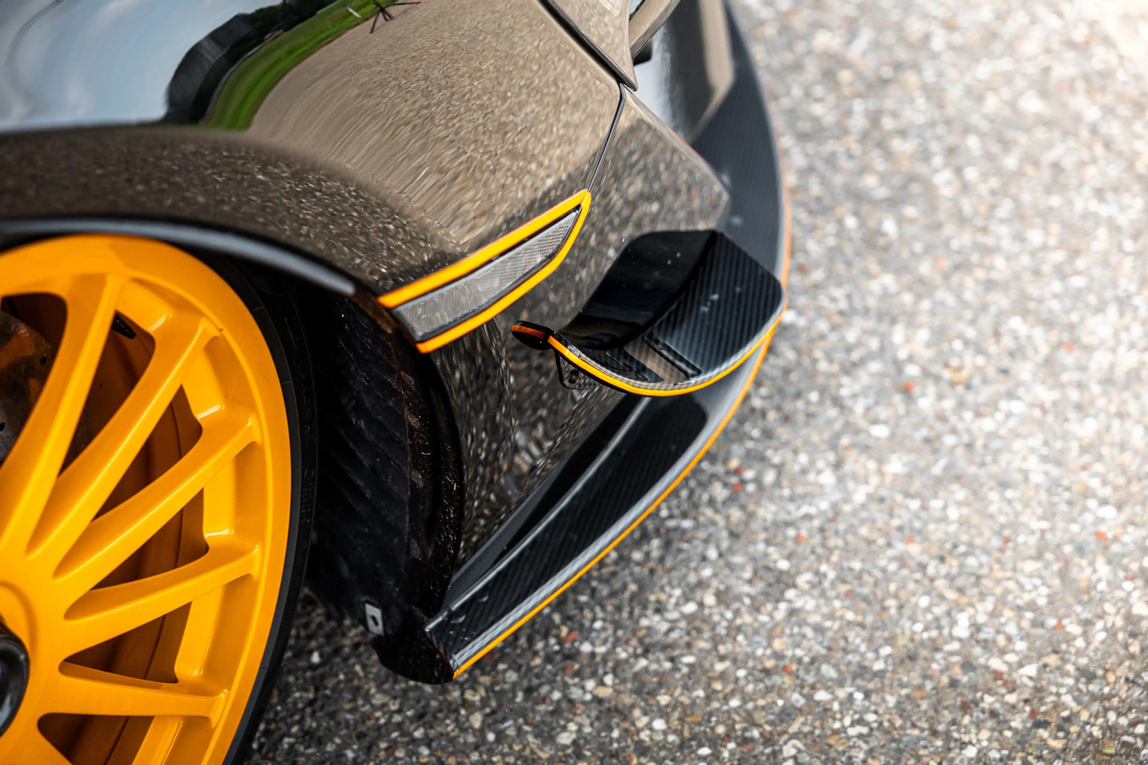 McLaren 620R 3.8 V8 / 1 of 225 / MSO R Pack / Bowers & Wilkins — photo 8