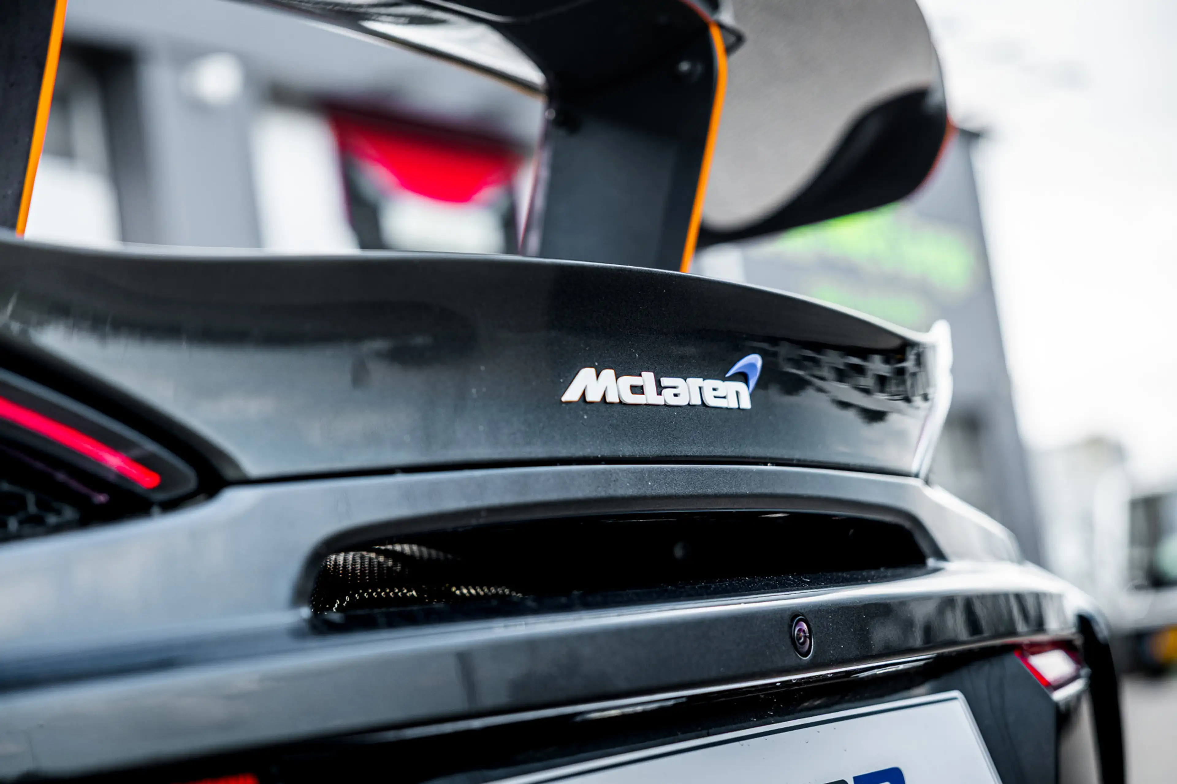 McLaren 620R 3.8 V8 / 1 of 225 / MSO R Pack / Bowers & Wilkins — photo 44