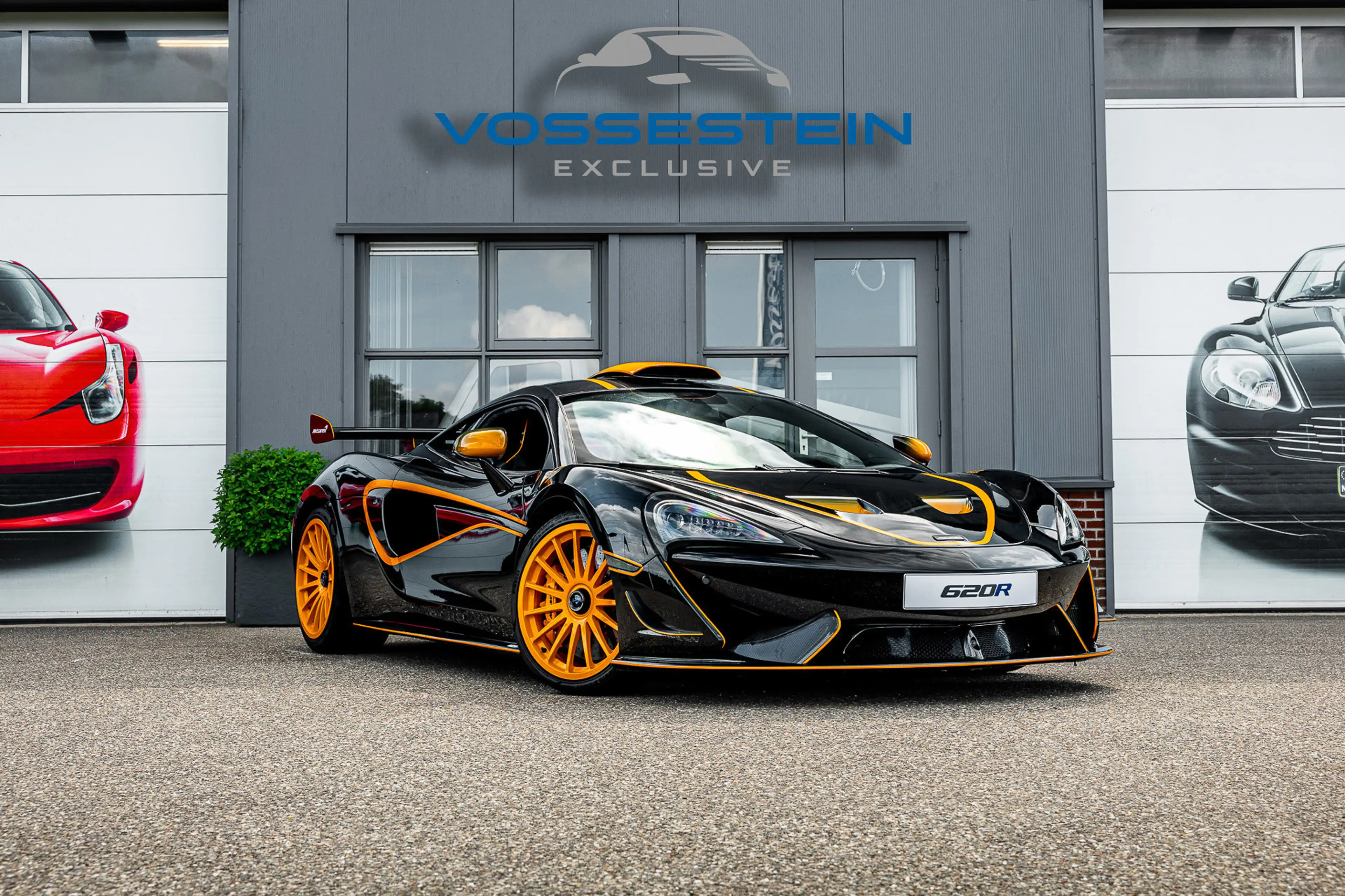 McLaren 620R 3.8 V8 / 1 of 225 / MSO R Pack / Bowers & Wilkins