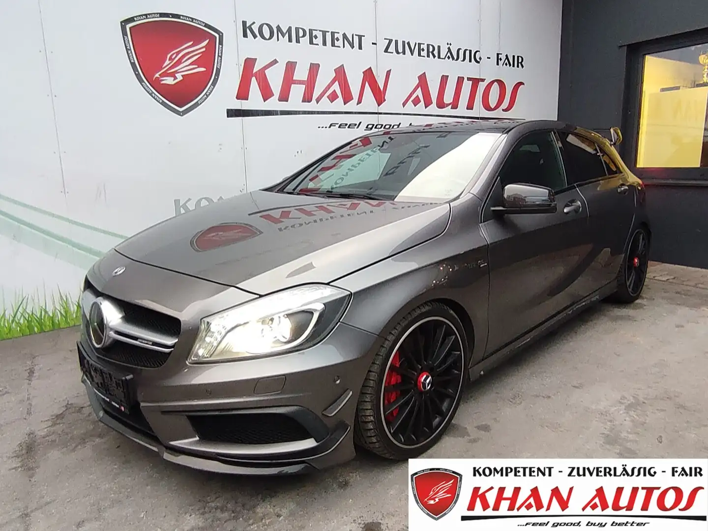 Mercedes-Benz A 45 AMG 4MATIC Aut. "AMG Sitze, Panorama" Voll Grau - 1