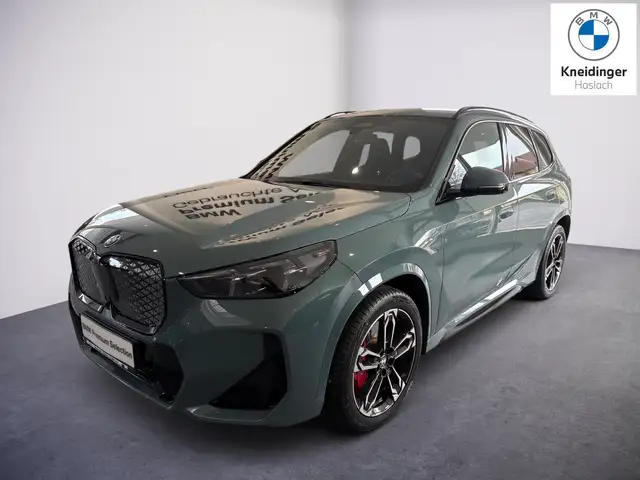 BMW iX1 xDrive30 Ansicht 3