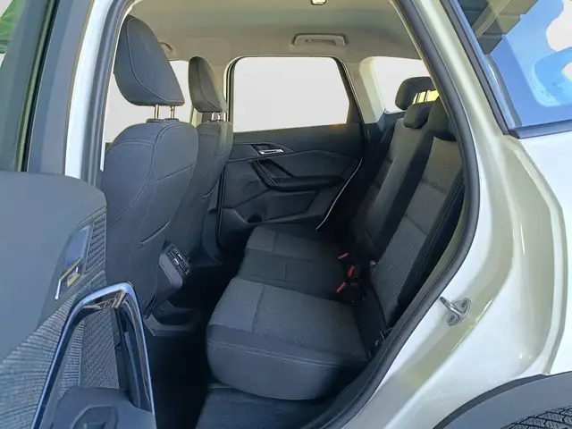 BMW X1 view 9