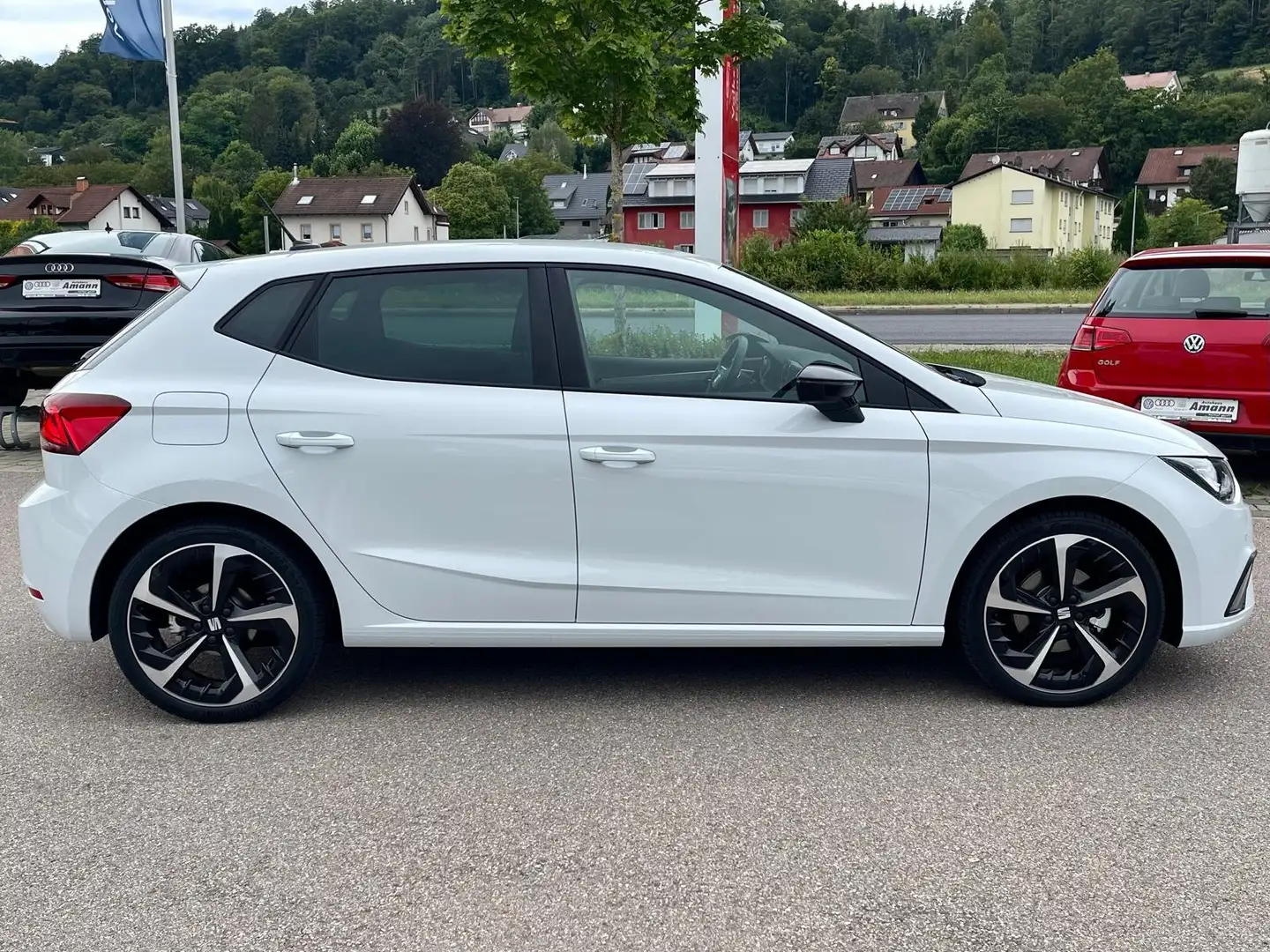 SEAT Ibiza FR 1.5 TSI DSG *Navi*Kamera* Weiß - 2