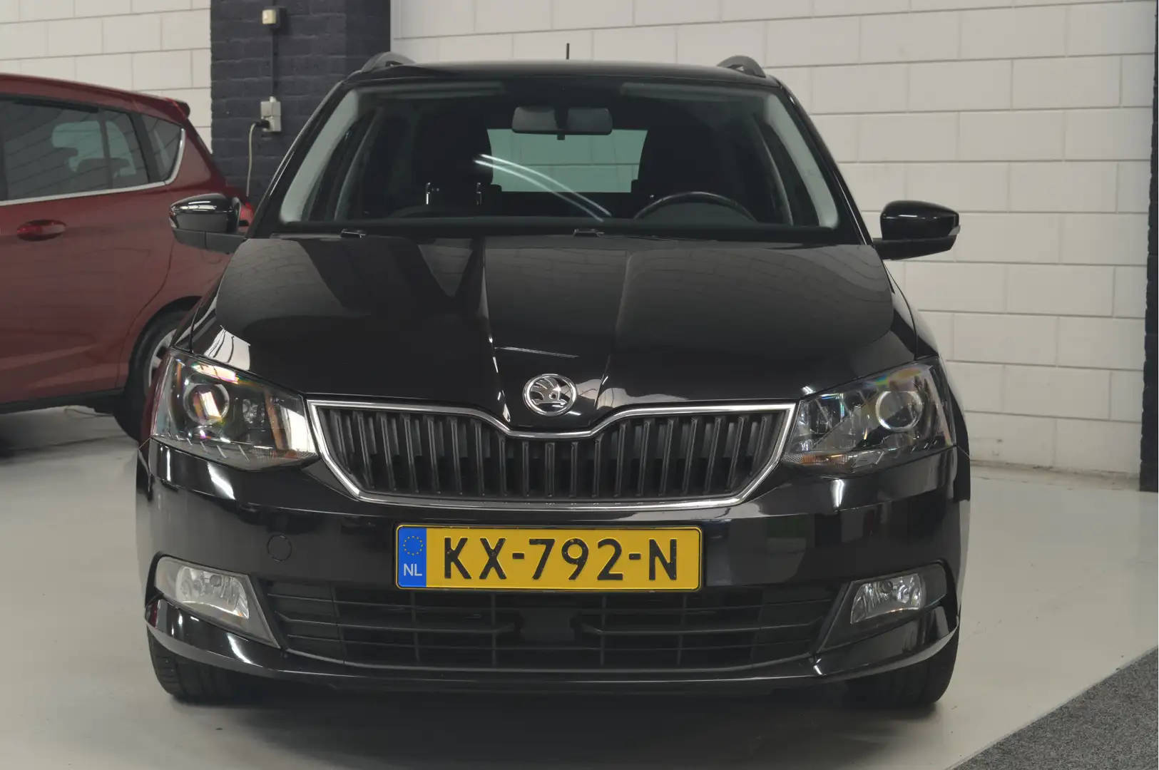 Skoda Fabia Combi 1.2 TSI Ambition Business // 124.000 km // N Schwarz - 2