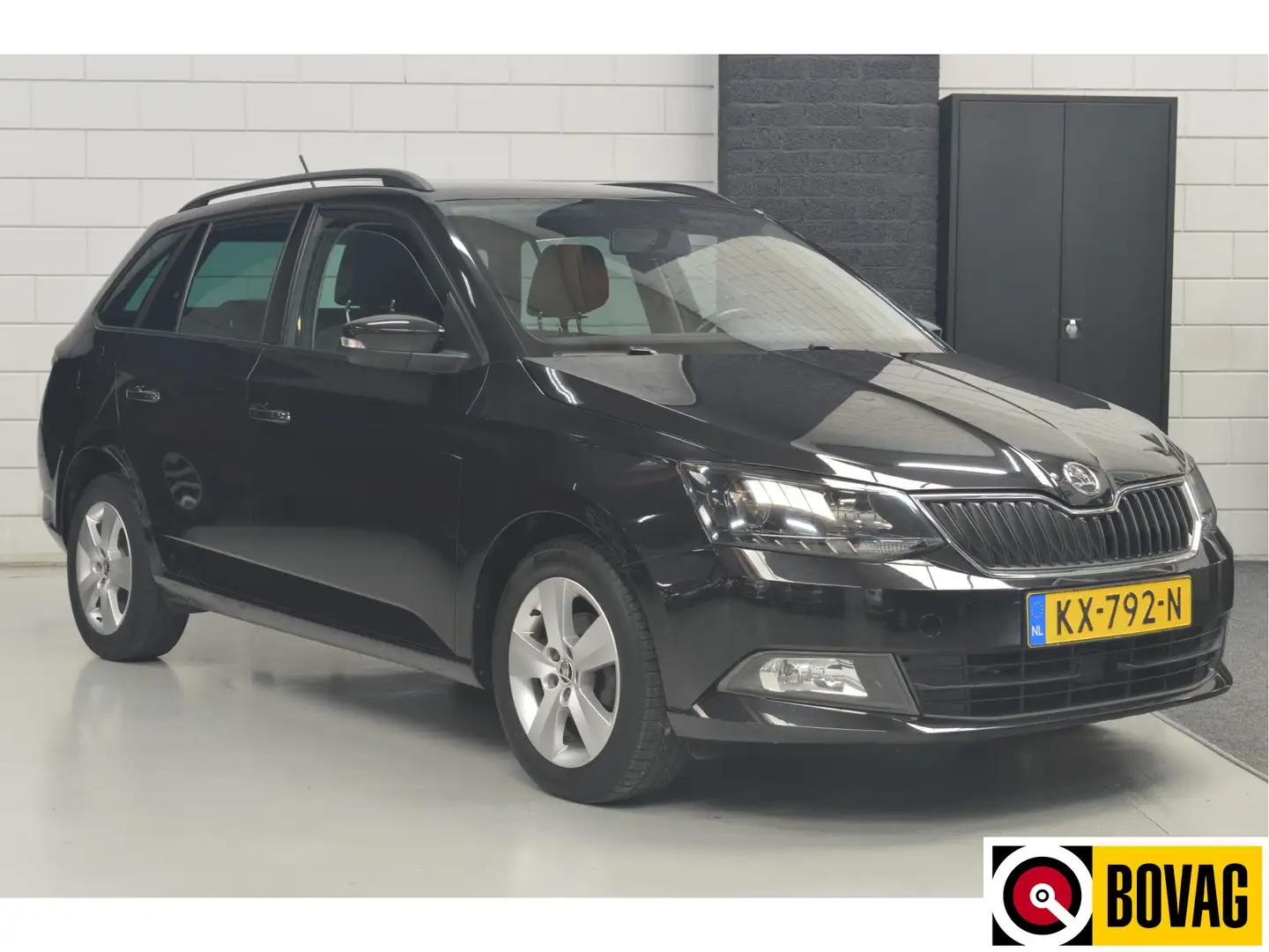 Skoda Fabia Combi 1.2 TSI Ambition Business // 124.000 km // N Schwarz - 1