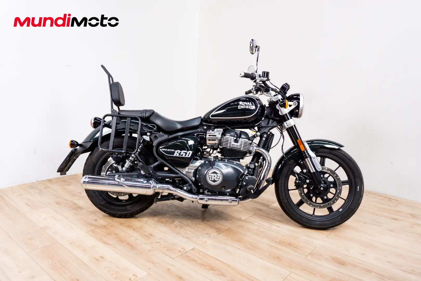 Royal Enfield Super Meteor 650 - 1