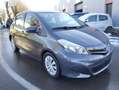 Toyota Yaris 1.4 D-4D Comfort 5p airco Navi Grigio - thumbnail 2