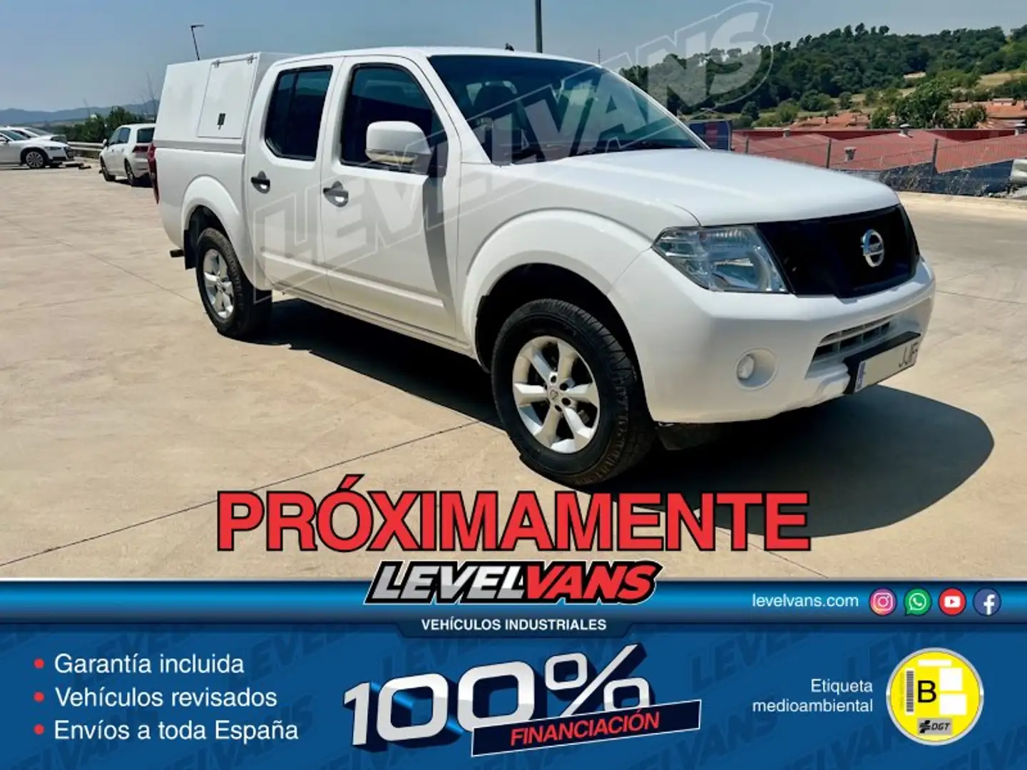 Nissan Navara 2.5dCi SE DCb. 4x4 Blanco - 1