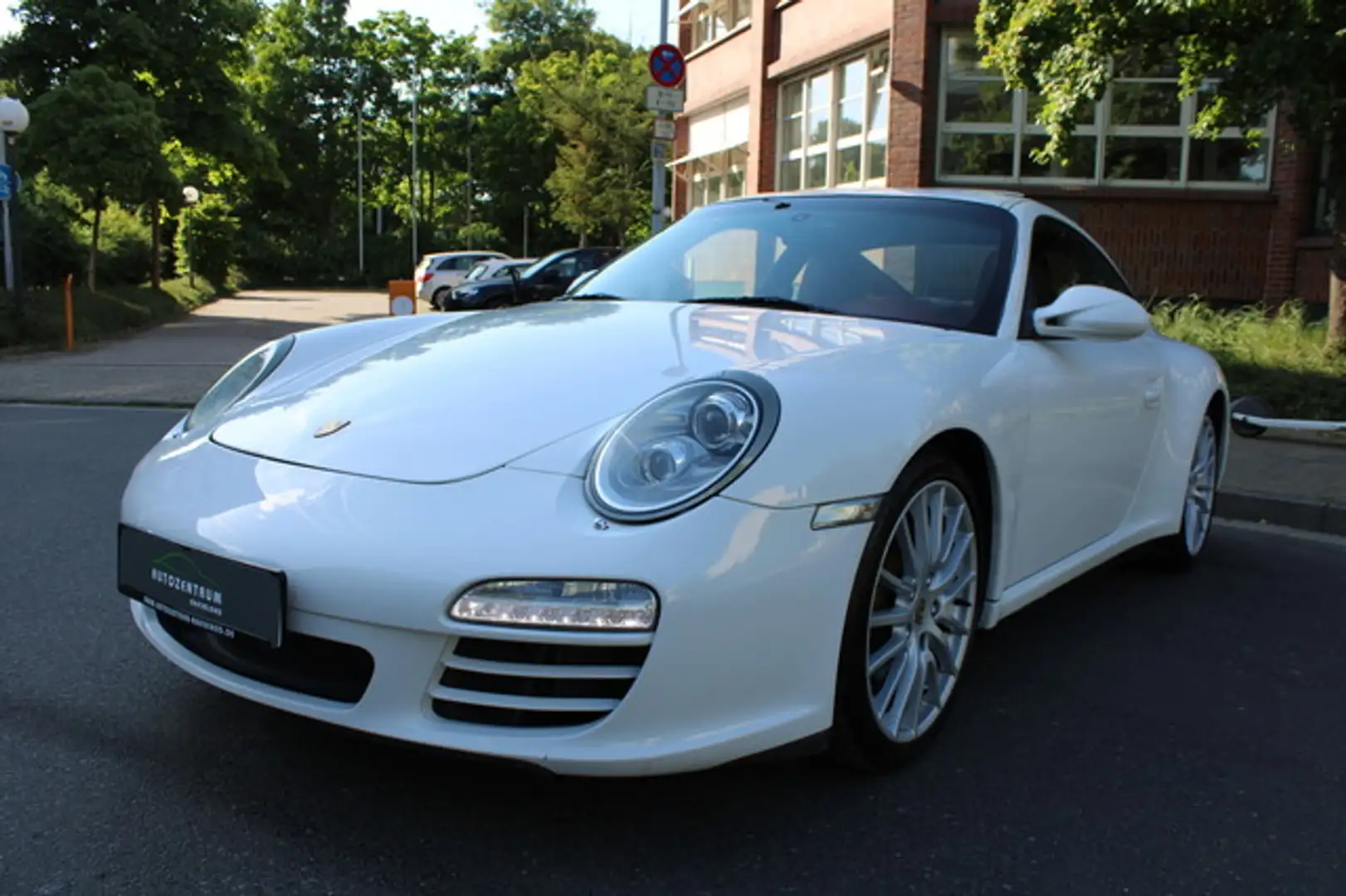 Porsche 997 Carrera 4S Coupe PDK Chrono/Sitzlüftung/BOSE Білий - 2