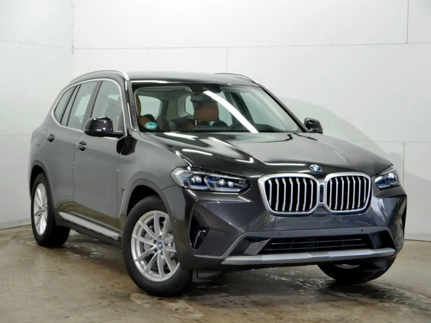 BMW X3 xDrive 30 e Sport Laser HeadUp AHK Kam. Sound Gris - 2