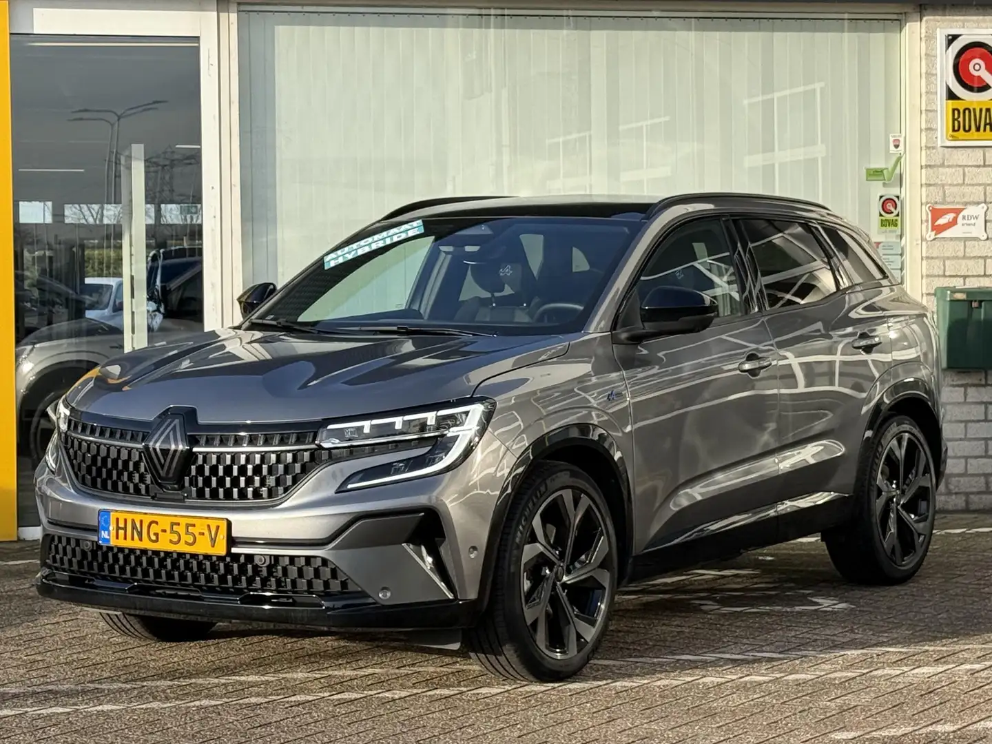 Renault Austral 1.2 E-Tech full hybrid 200 iconic esprit Alpine | Gris - 2
