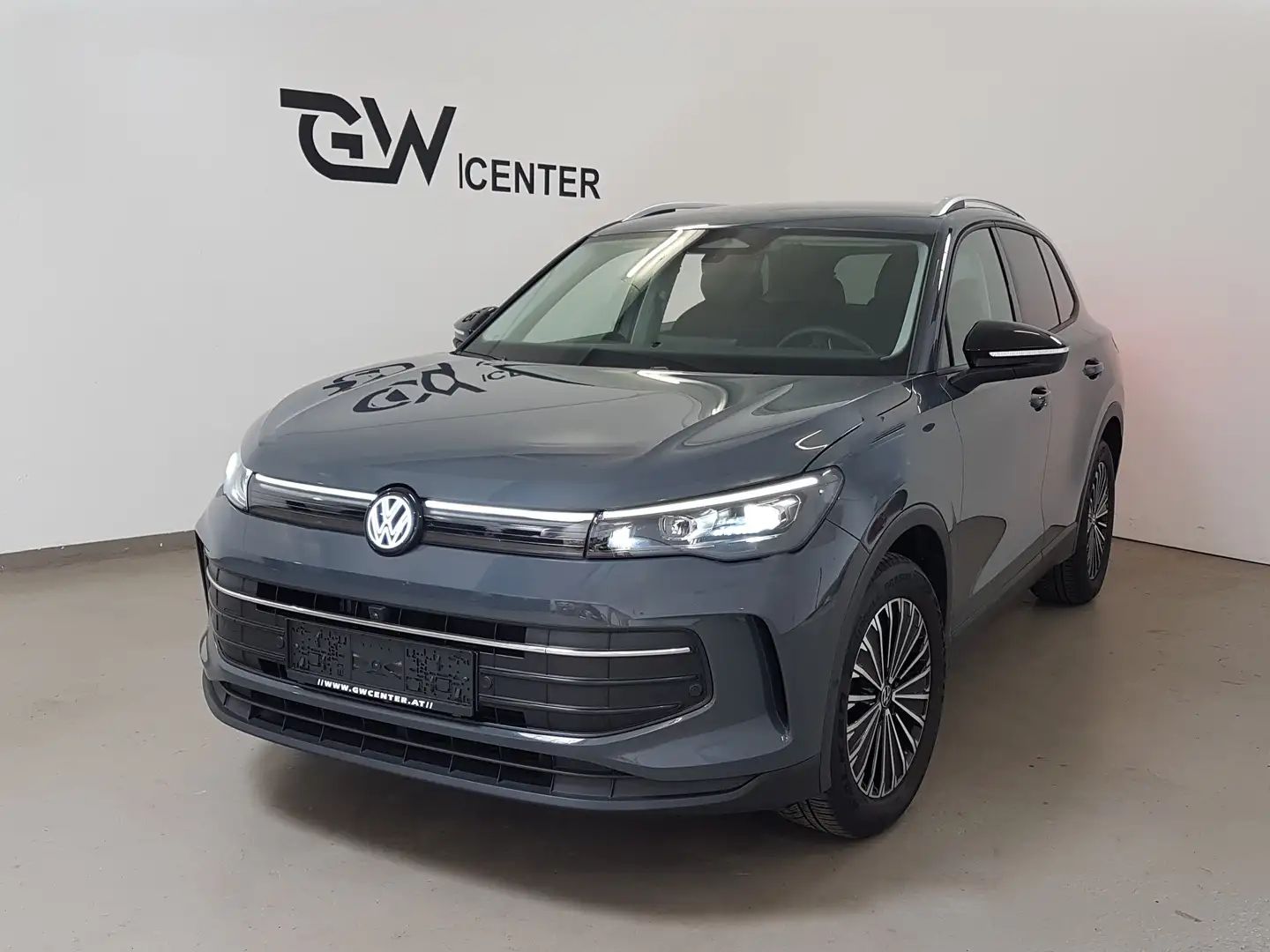 Volkswagen Tiguan 1.5 eTSI Life "Goal" MJ2026 LED Plus ACC 360° Grau - 1