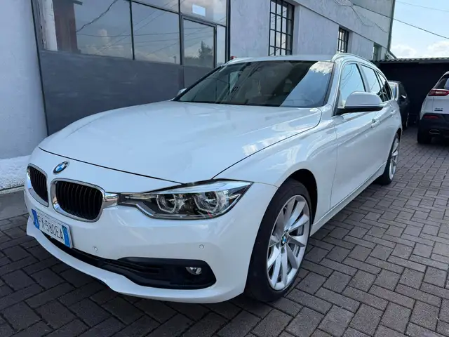 BMW 320 Serie 3 F31 2019 Touring 320d Touring xdrive auto