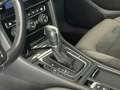 Volkswagen Golf 1.5 TSI 150PK DSG Highline Business R-Line Zwart - thumbnail 11