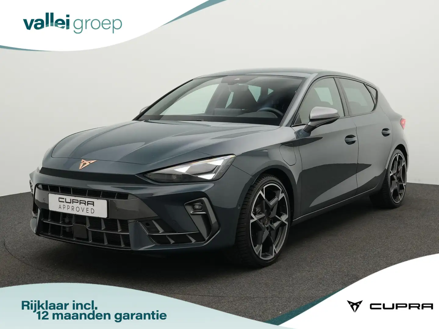 CUPRA Leon 1.5 TSI 272 pk DSG e-Hybrid VZ Performance | Leder Blauw - 1